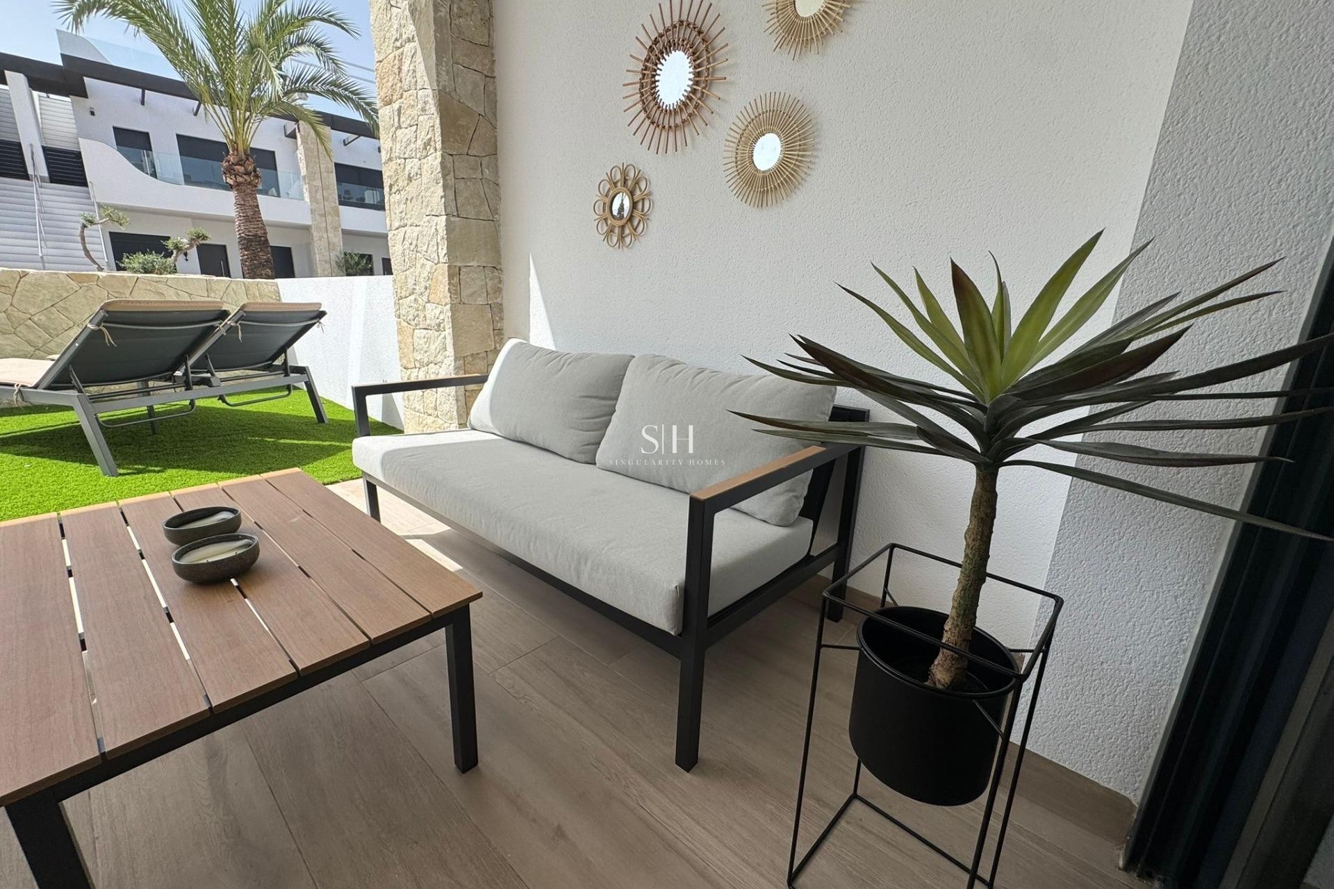 Odsprzedaż - Mieszkanie w bloku - Orihuela Costa - Rocio del Mar