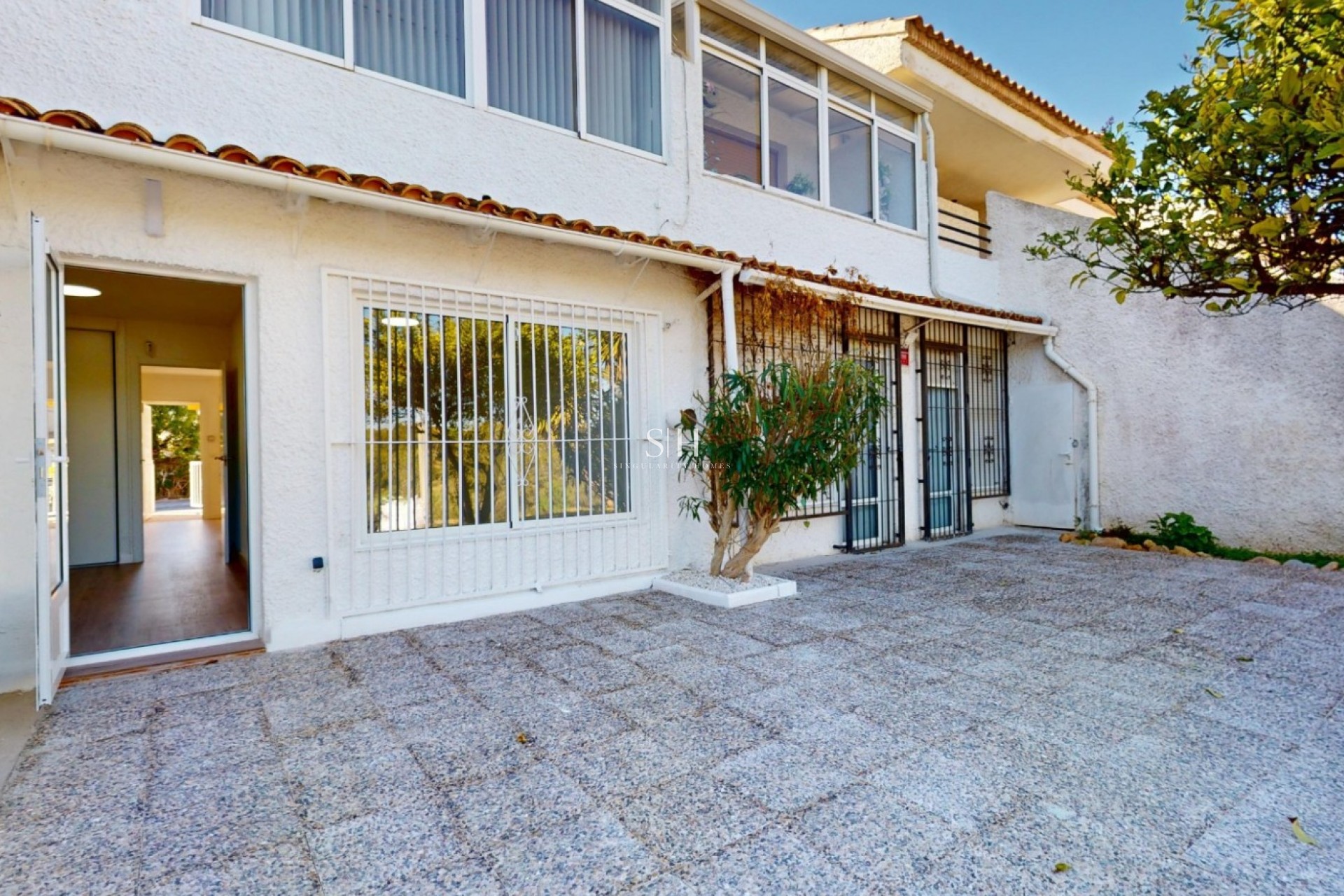Odsprzedaż - Mieszkanie w bloku - Orihuela Costa - Villamartín