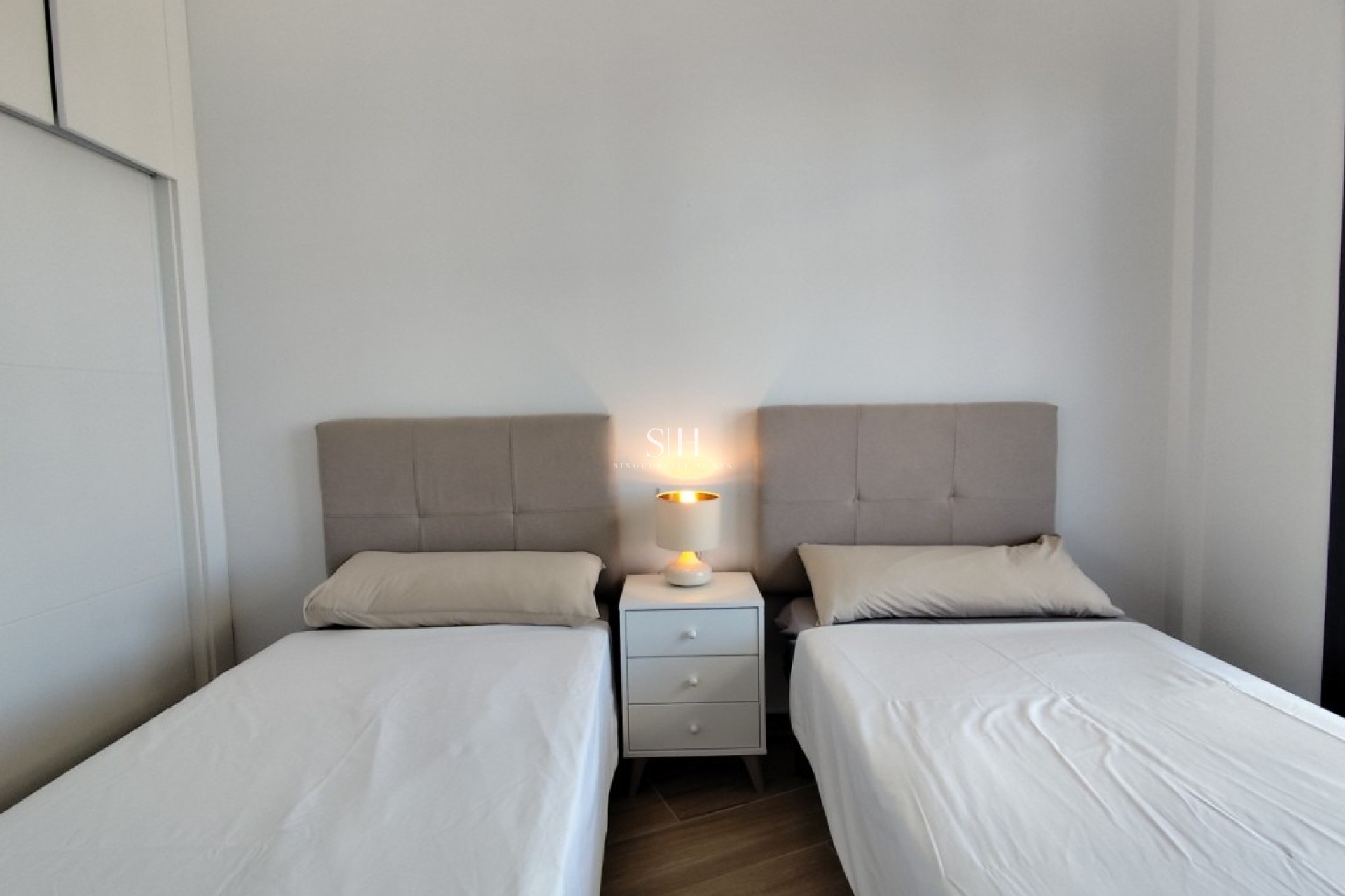 Odsprzedaż - Mieszkanie w bloku - Orihuela Costa - Villamartin