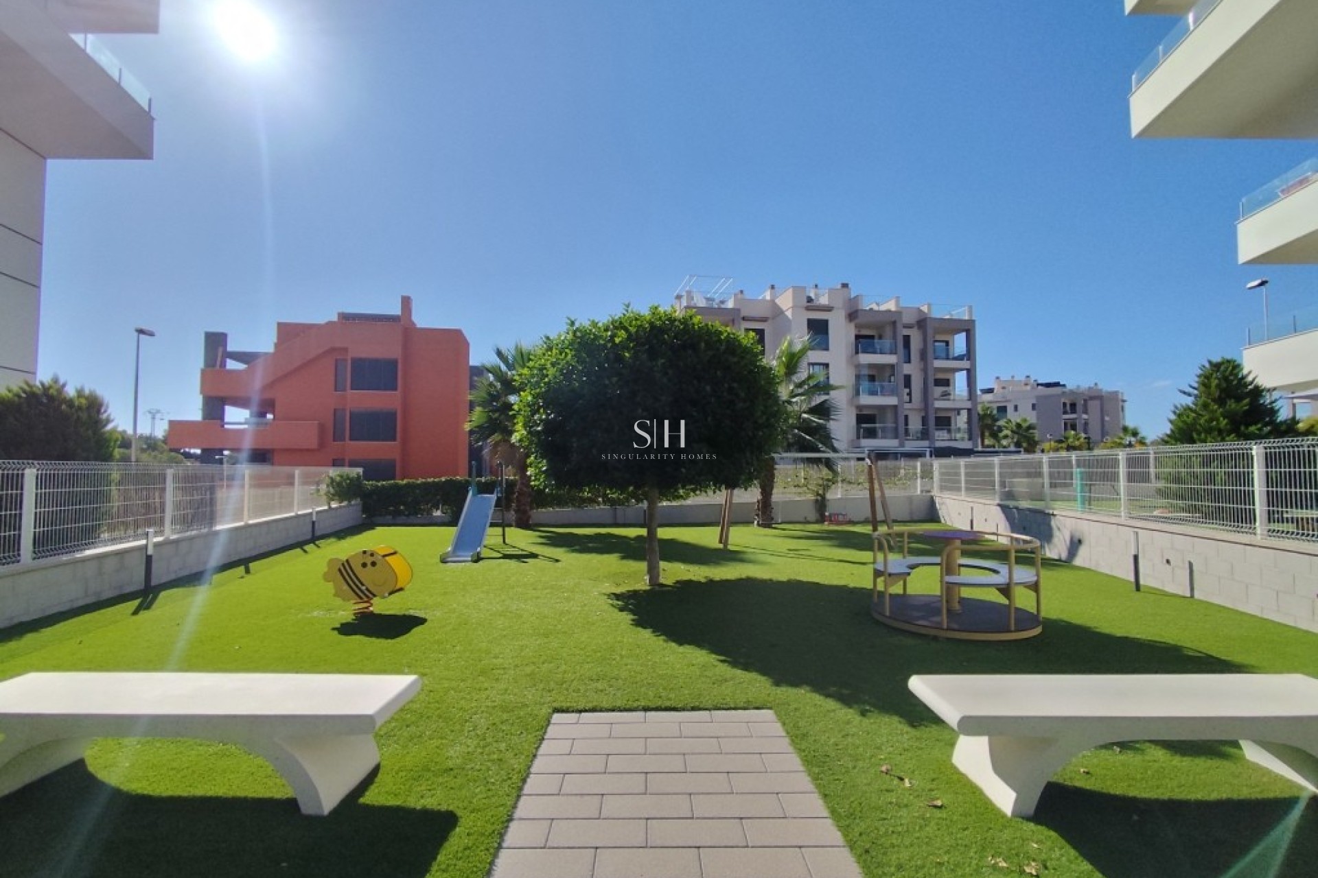 Odsprzedaż - Mieszkanie w bloku - Orihuela Costa - Villamartin