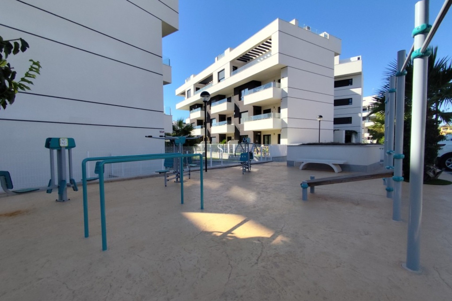 Odsprzedaż - Mieszkanie w bloku - Orihuela Costa - Villamartin