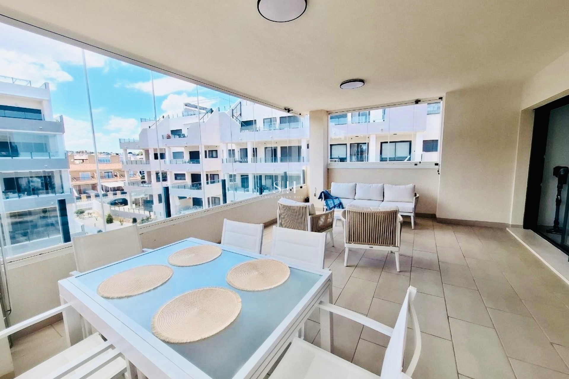 Odsprzedaż - Mieszkanie w bloku - Orihuela Costa