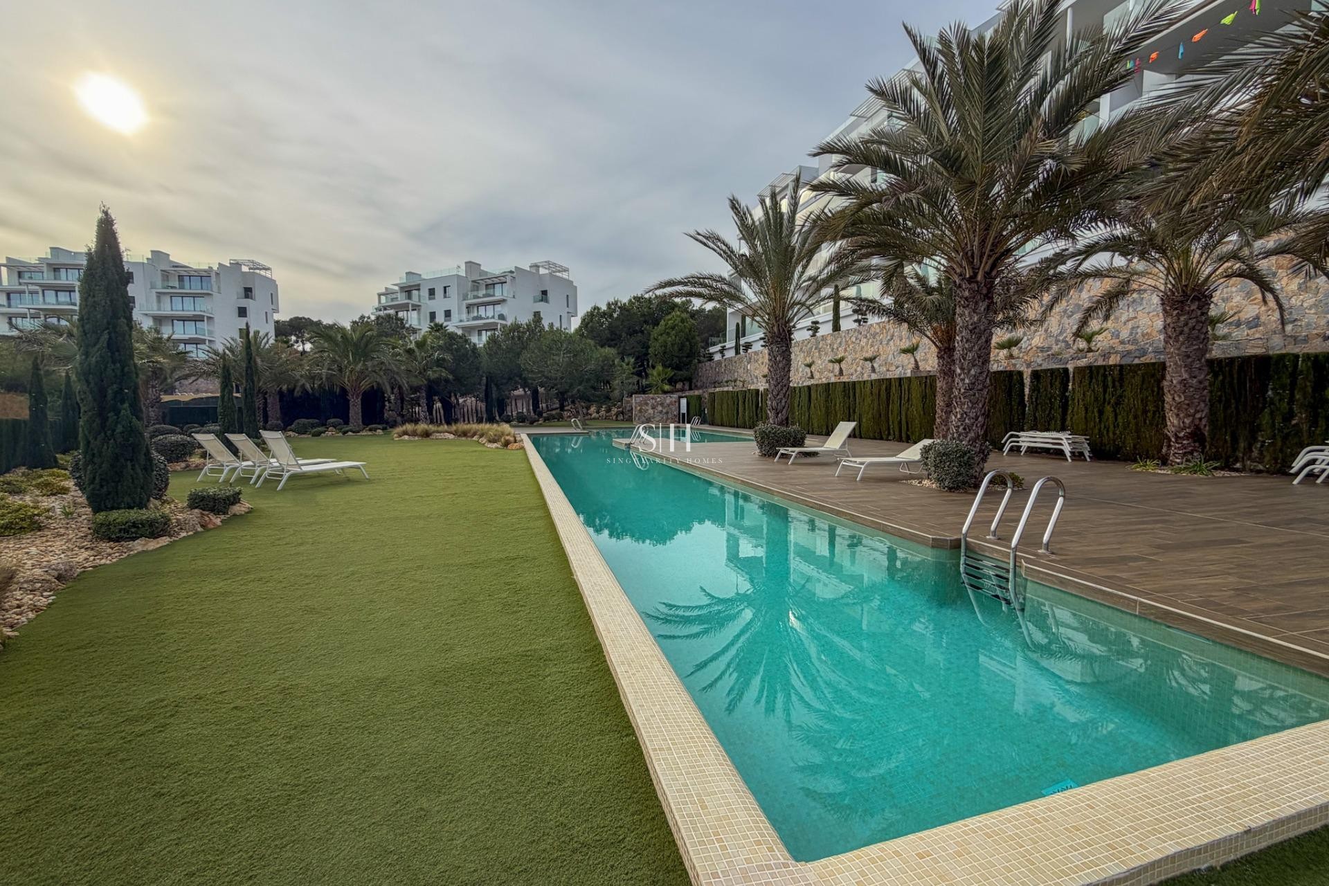 Odsprzedaż - Mieszkanie w bloku - Orihuela - Las Colinas Golf