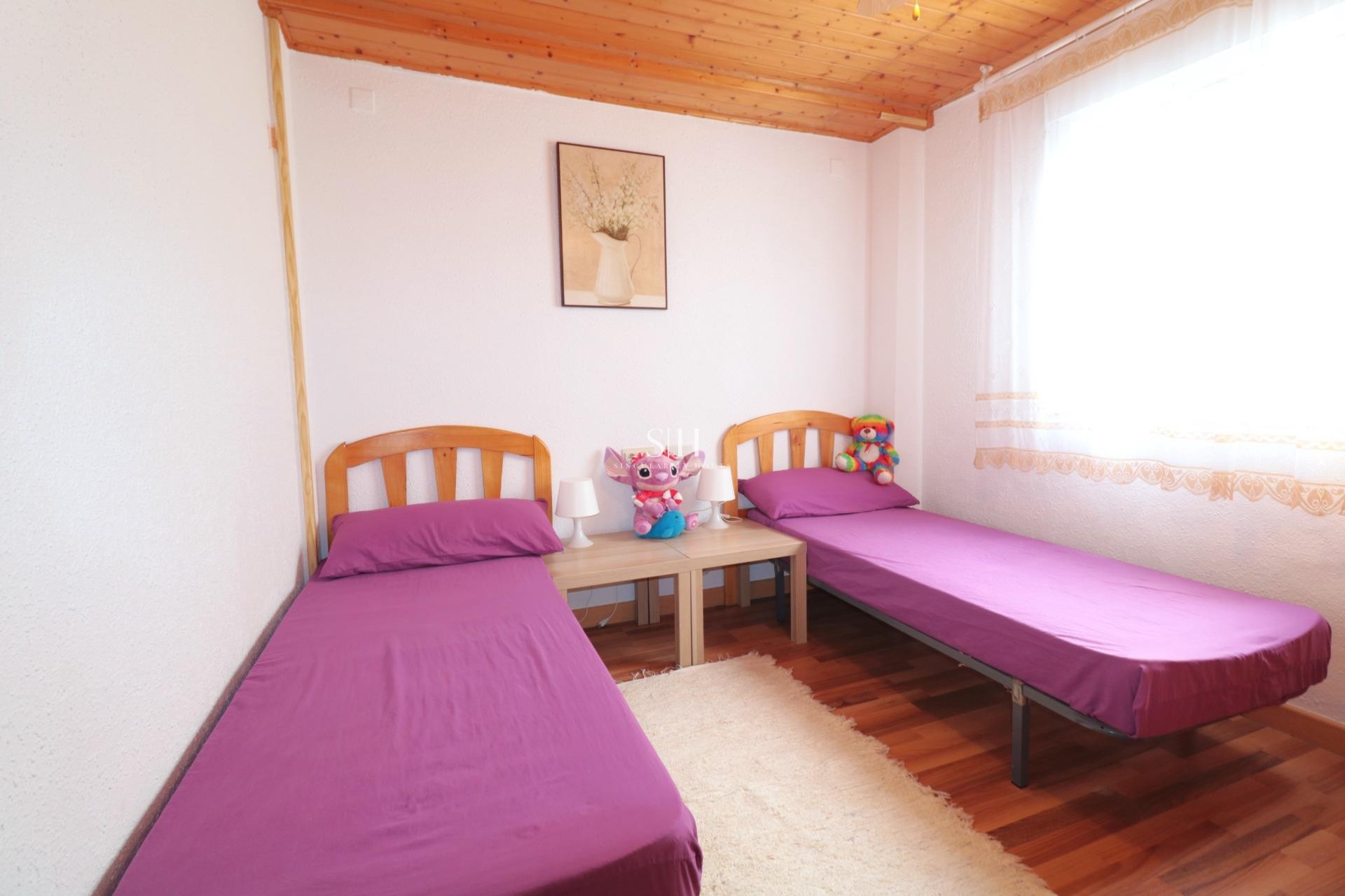 Odsprzedaż - Mieszkanie w bloku - Torrevieja - Acequion