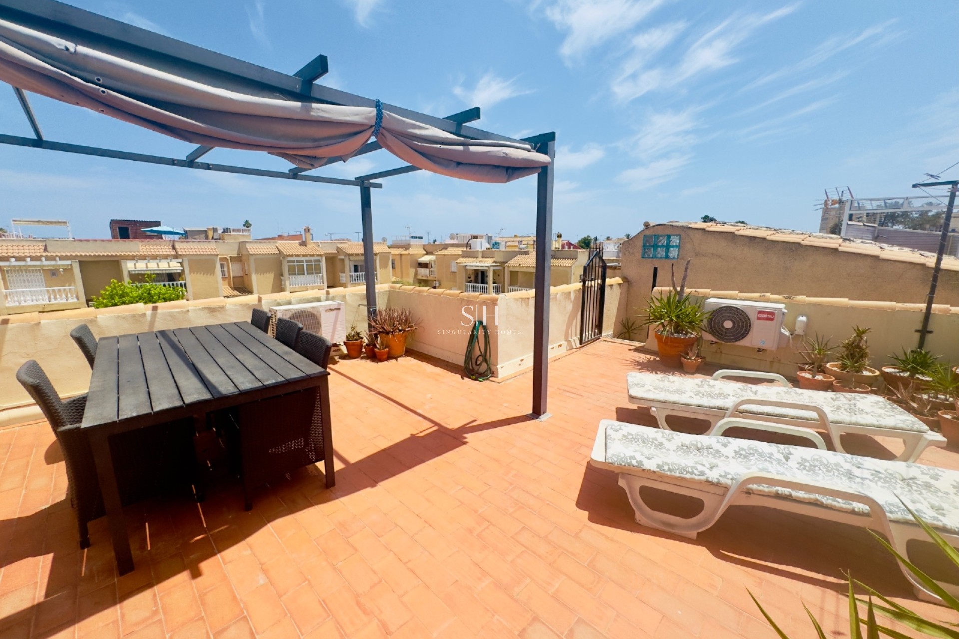 Odsprzedaż - Mieszkanie w bloku - Torrevieja - Aguas Nuevas