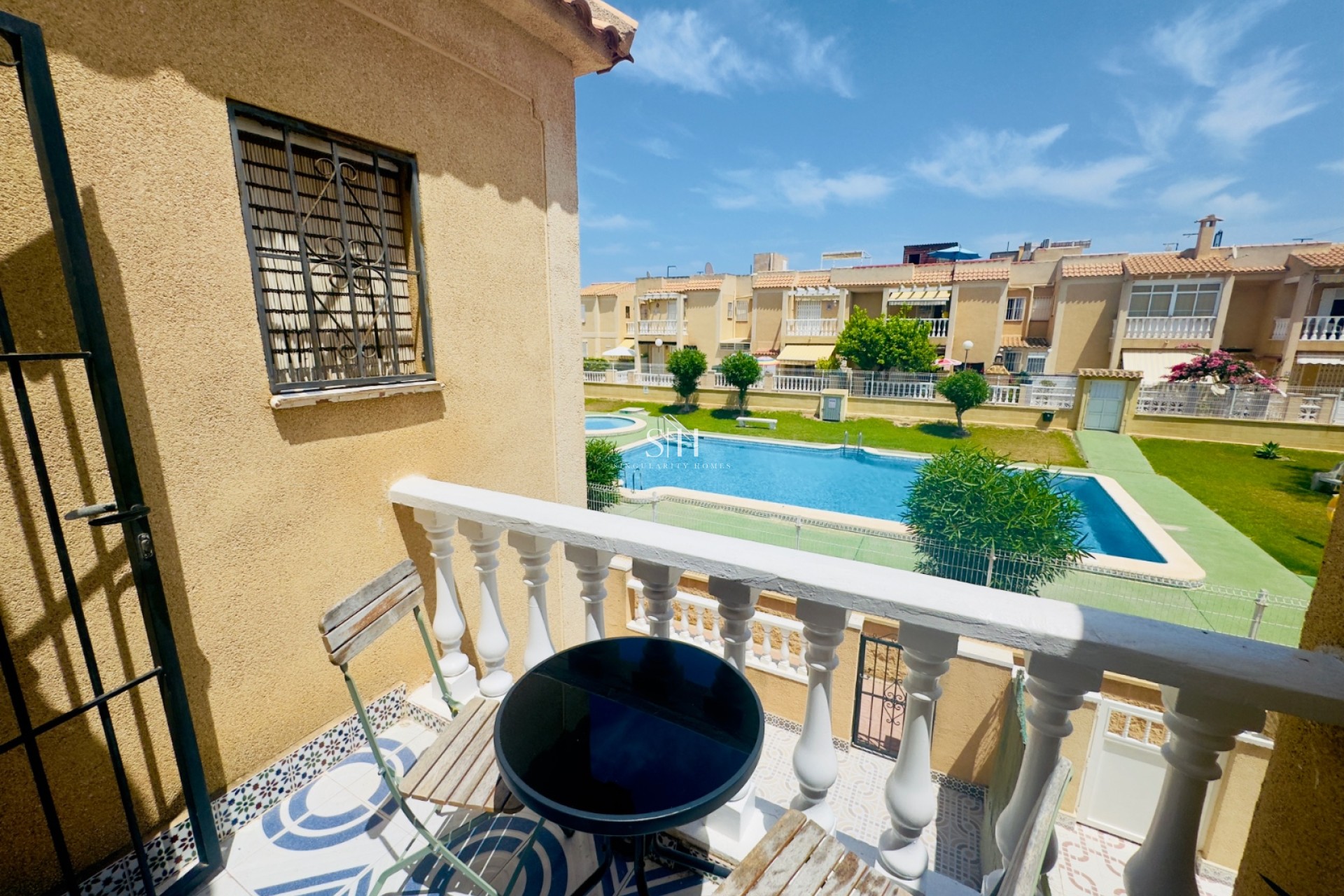 Odsprzedaż - Mieszkanie w bloku - Torrevieja - Aguas Nuevas