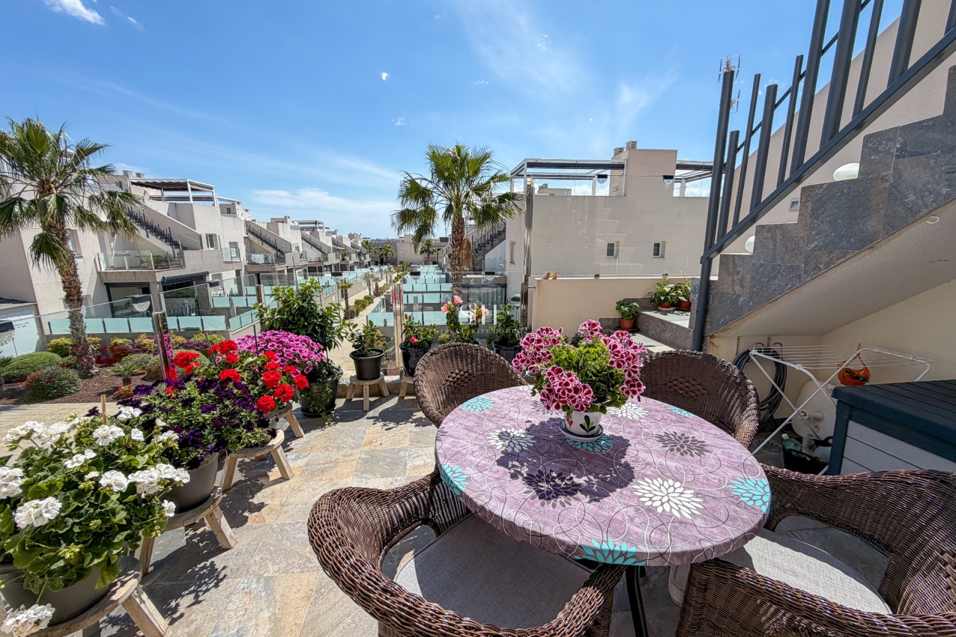 Odsprzedaż - Mieszkanie w bloku - Torrevieja - Aguas Nuevas