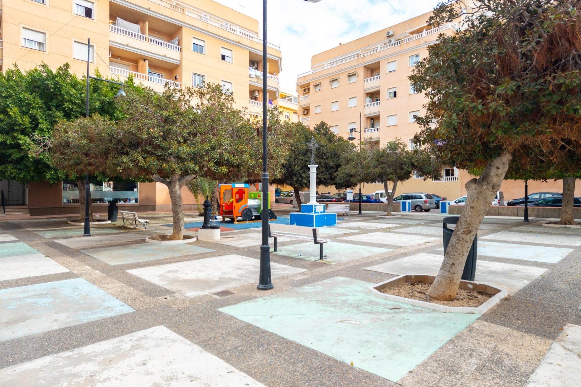 Odsprzedaż - Mieszkanie w bloku - Torrevieja - Centro