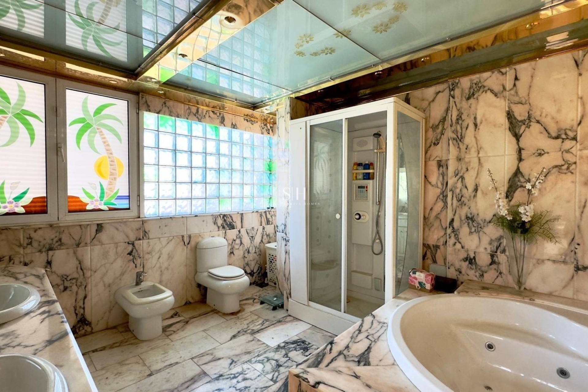 Odsprzedaż - Mieszkanie w bloku - Torrevieja - Centro