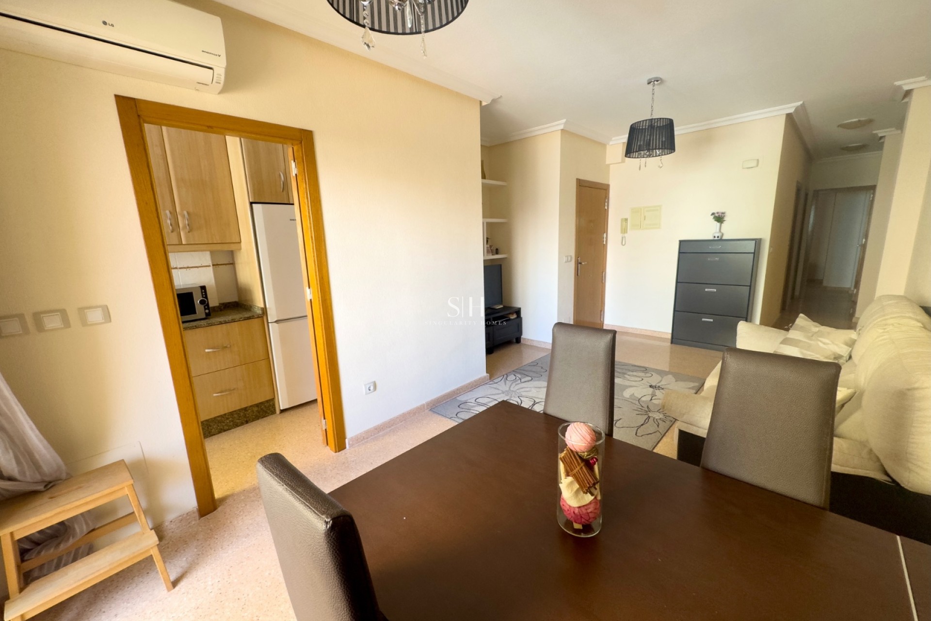 Odsprzedaż - Mieszkanie w bloku - Torrevieja - Centro