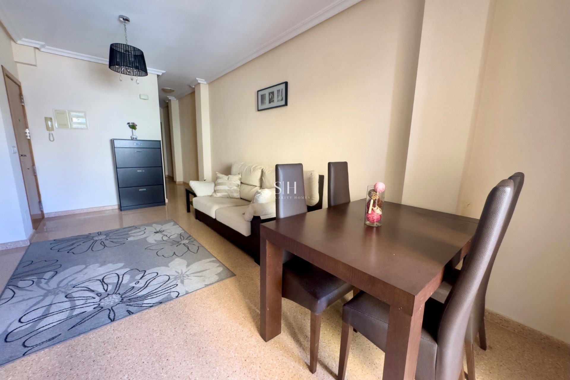 Odsprzedaż - Mieszkanie w bloku - Torrevieja - Centro