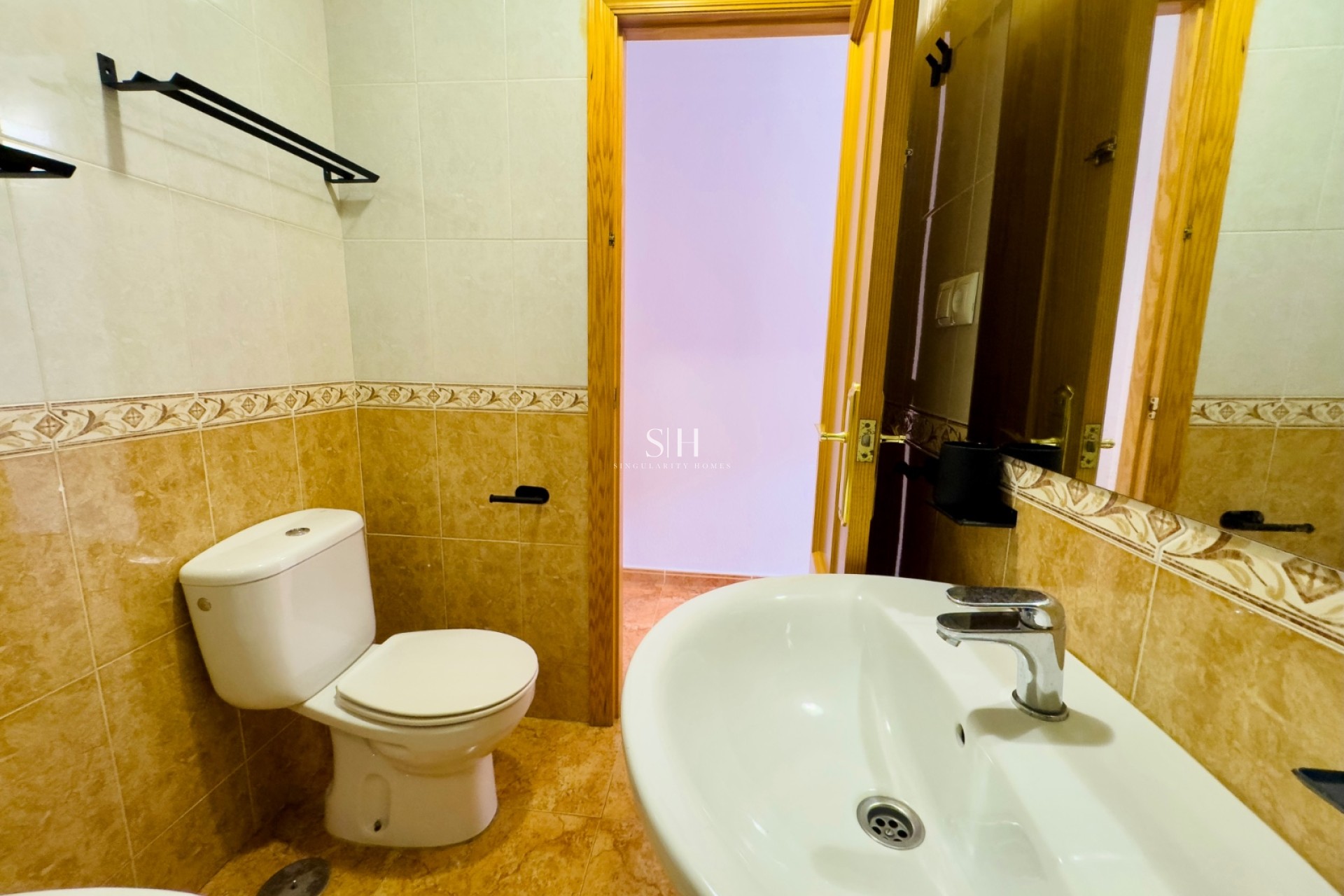 Odsprzedaż - Mieszkanie w bloku - Torrevieja - Centro