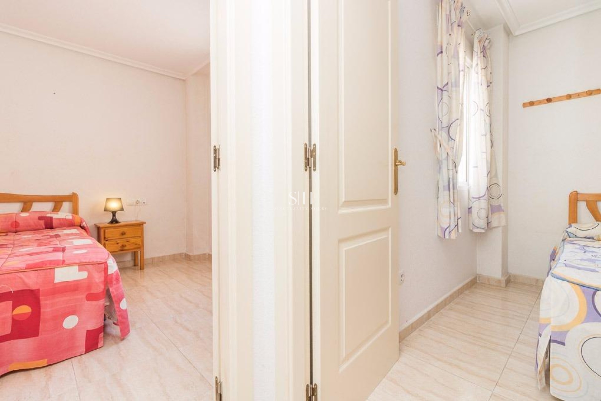 Odsprzedaż - Mieszkanie w bloku - Torrevieja - Centro