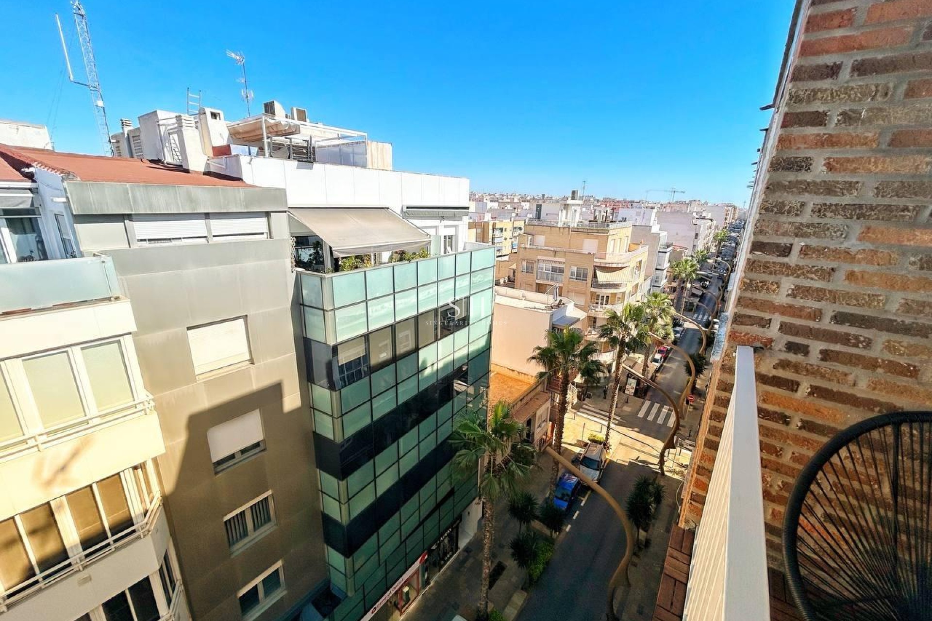 Odsprzedaż - Mieszkanie w bloku - Torrevieja - Centro