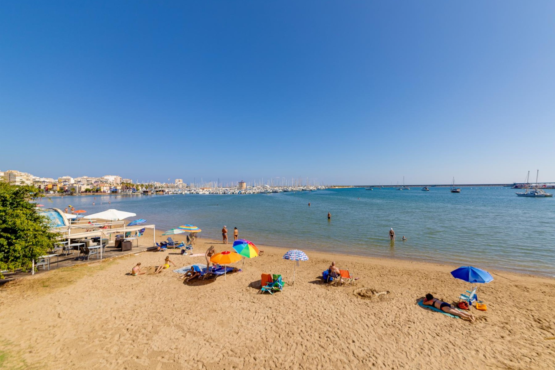 Odsprzedaż - Mieszkanie w bloku - Torrevieja - Costa Blanca