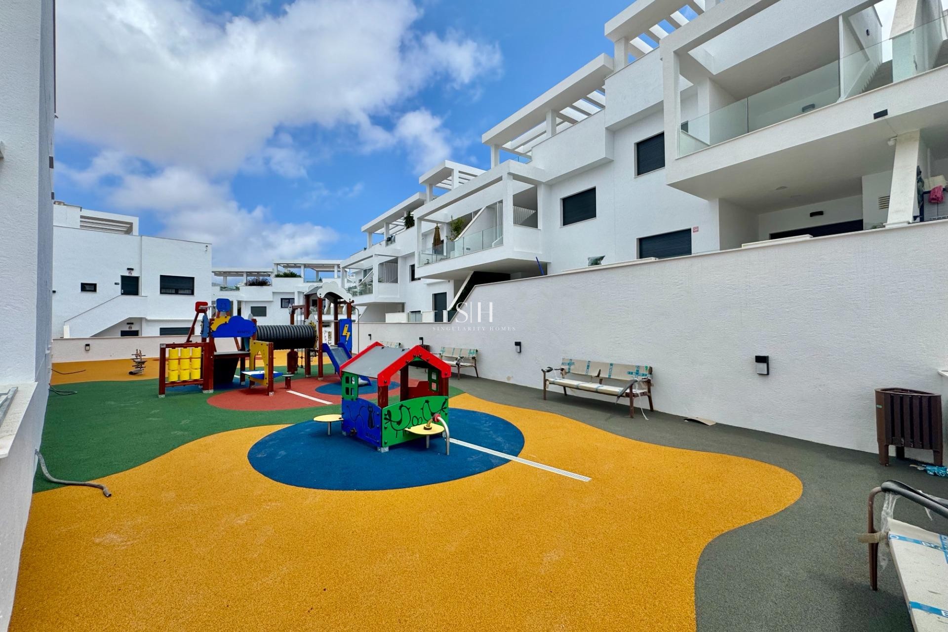 Odsprzedaż - Mieszkanie w bloku - Torrevieja - Costa Blanca