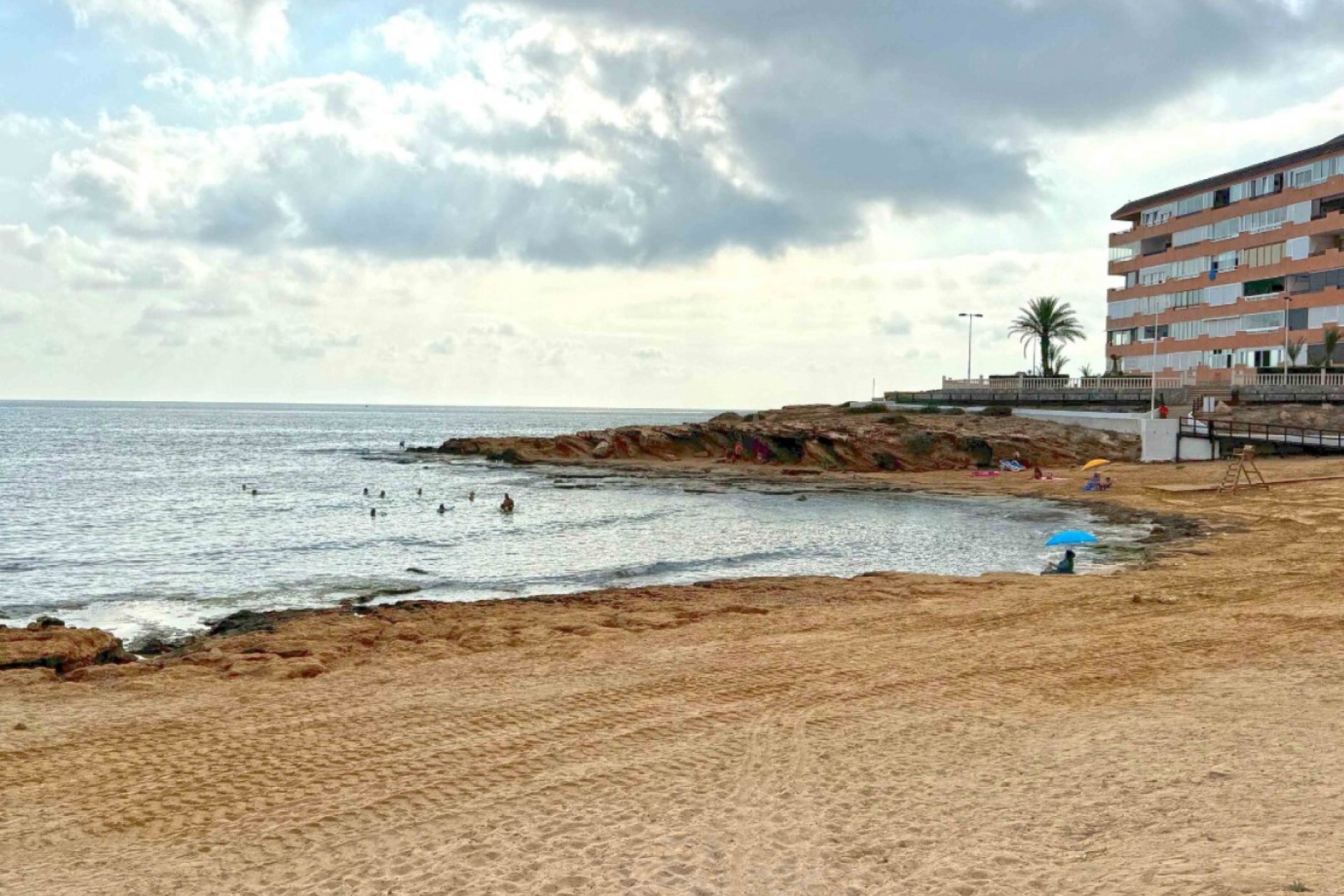 Odsprzedaż - Mieszkanie w bloku - Torrevieja - Costa Blanca