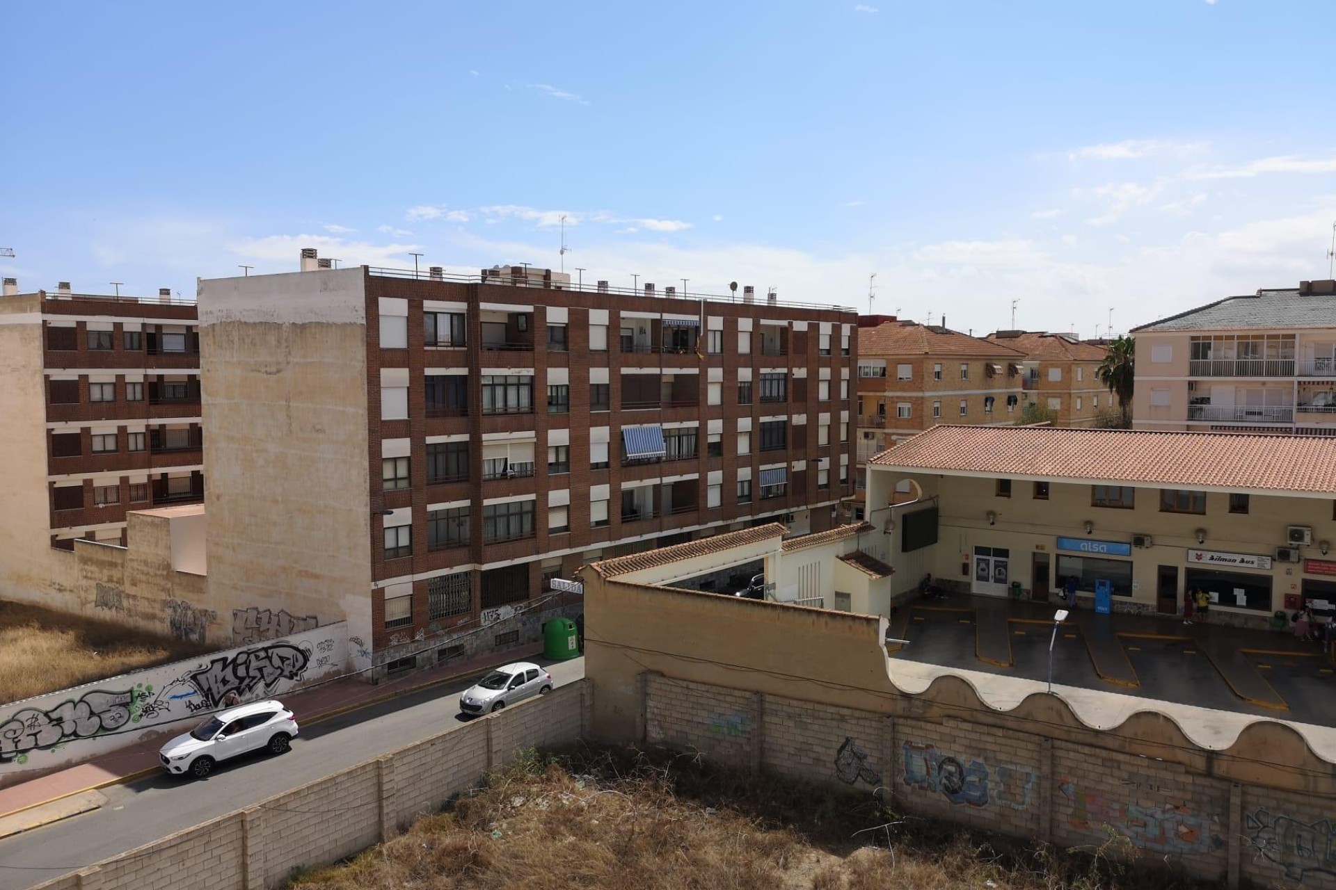 Odsprzedaż - Mieszkanie w bloku - Torrevieja - Estacion De Autobuses