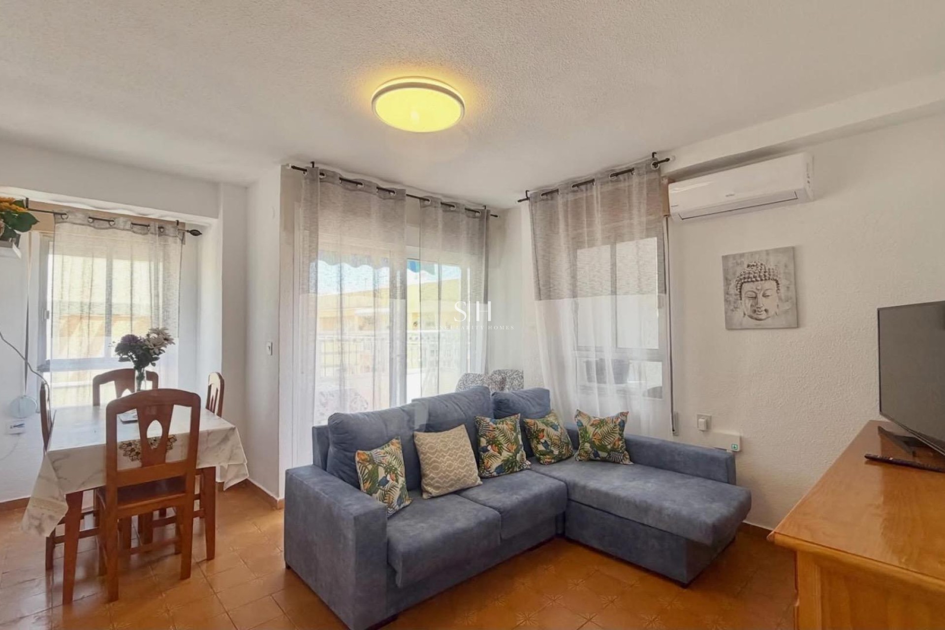 Odsprzedaż - Mieszkanie w bloku - Torrevieja - Habaneras