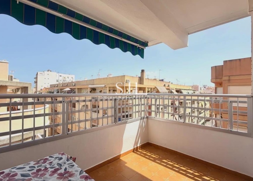 Odsprzedaż - Mieszkanie w bloku - Torrevieja - Habaneras