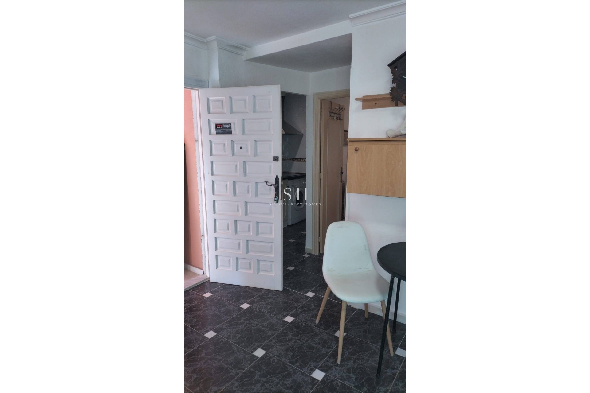 Odsprzedaż - Mieszkanie w bloku - Torrevieja - La Mata Pueblo