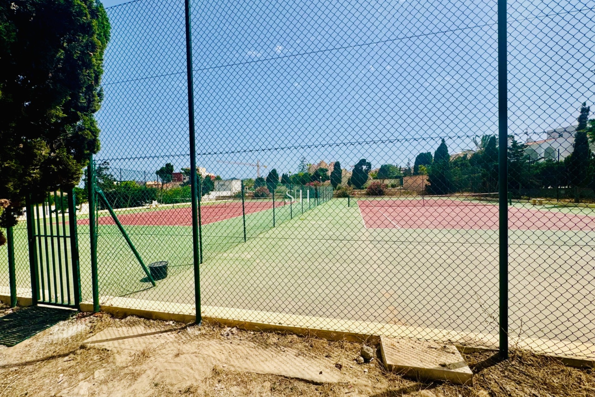 Odsprzedaż - Mieszkanie w bloku - Torrevieja - La Mata