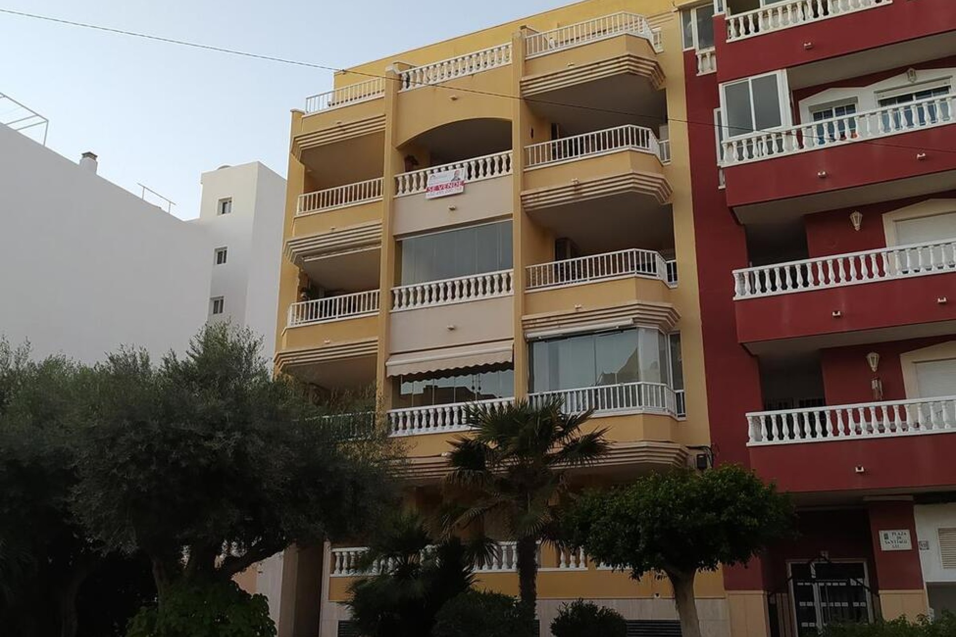 Odsprzedaż - Mieszkanie w bloku - Torrevieja - La Mata