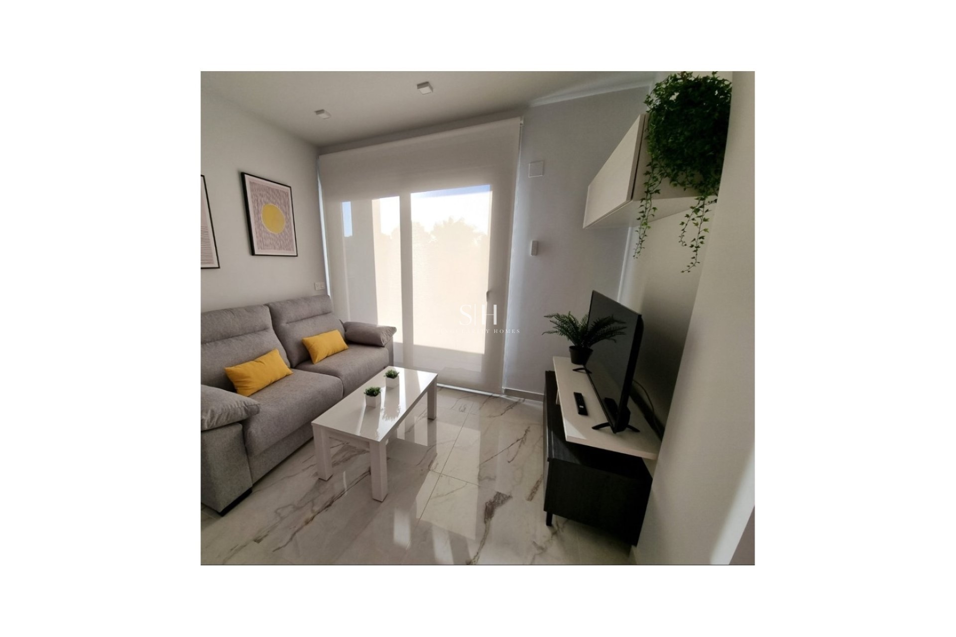 Odsprzedaż - Mieszkanie w bloku - Torrevieja - Los altos