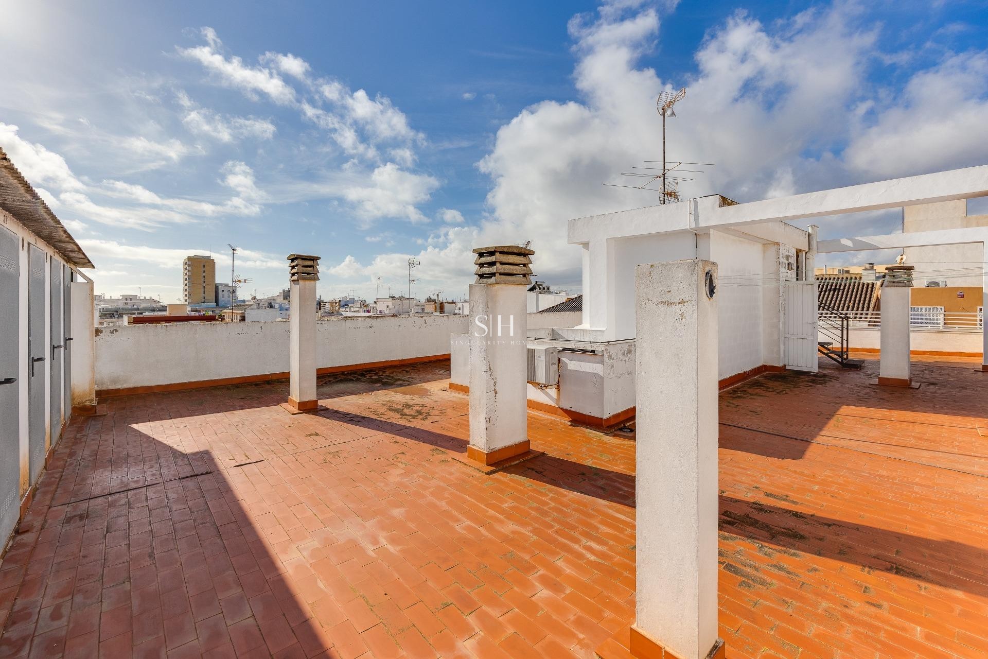 Odsprzedaż - Mieszkanie w bloku - Torrevieja - Paseo Maritimo