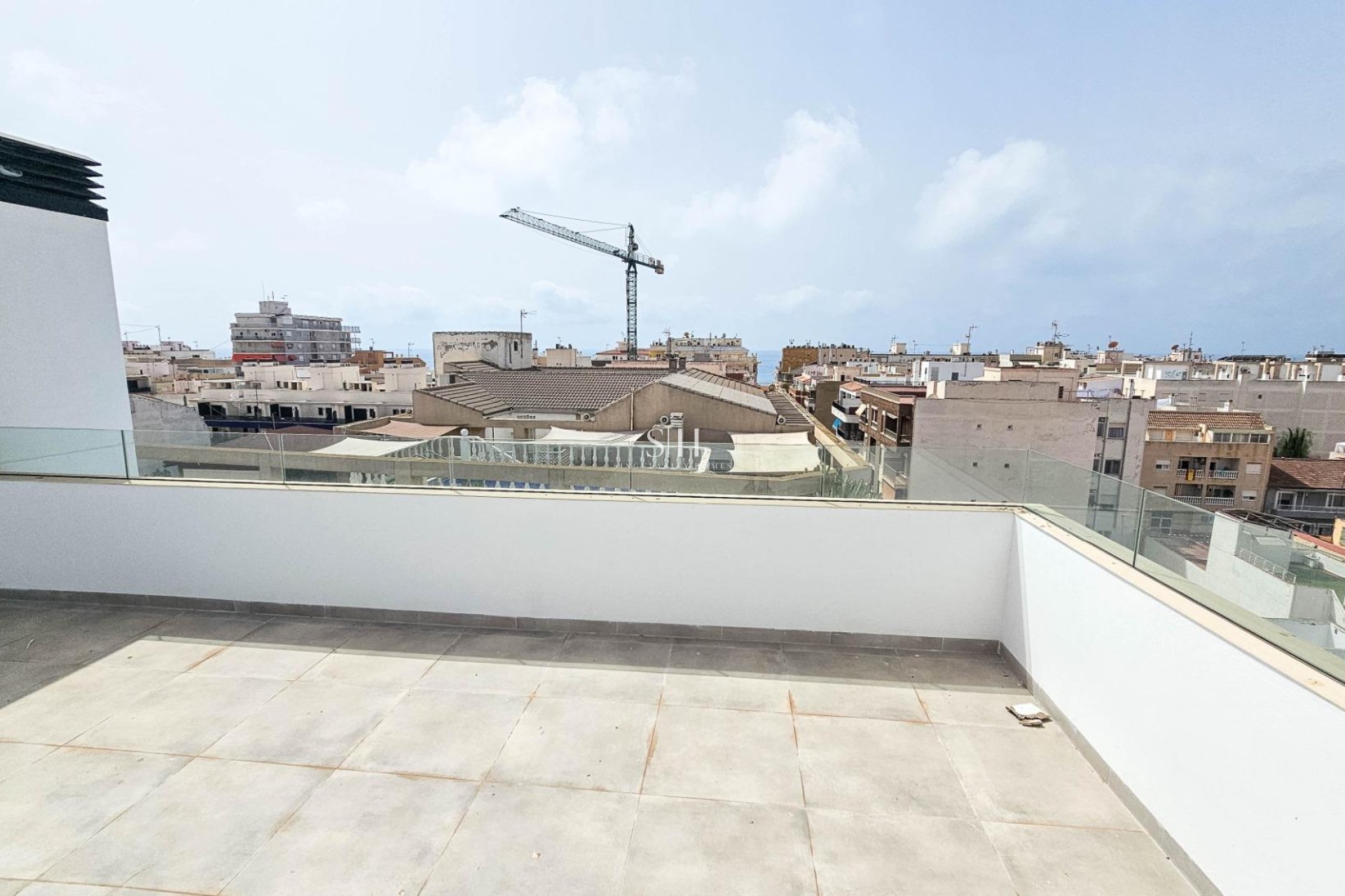 Odsprzedaż - Mieszkanie w bloku - Torrevieja - Paseo Maritimo
