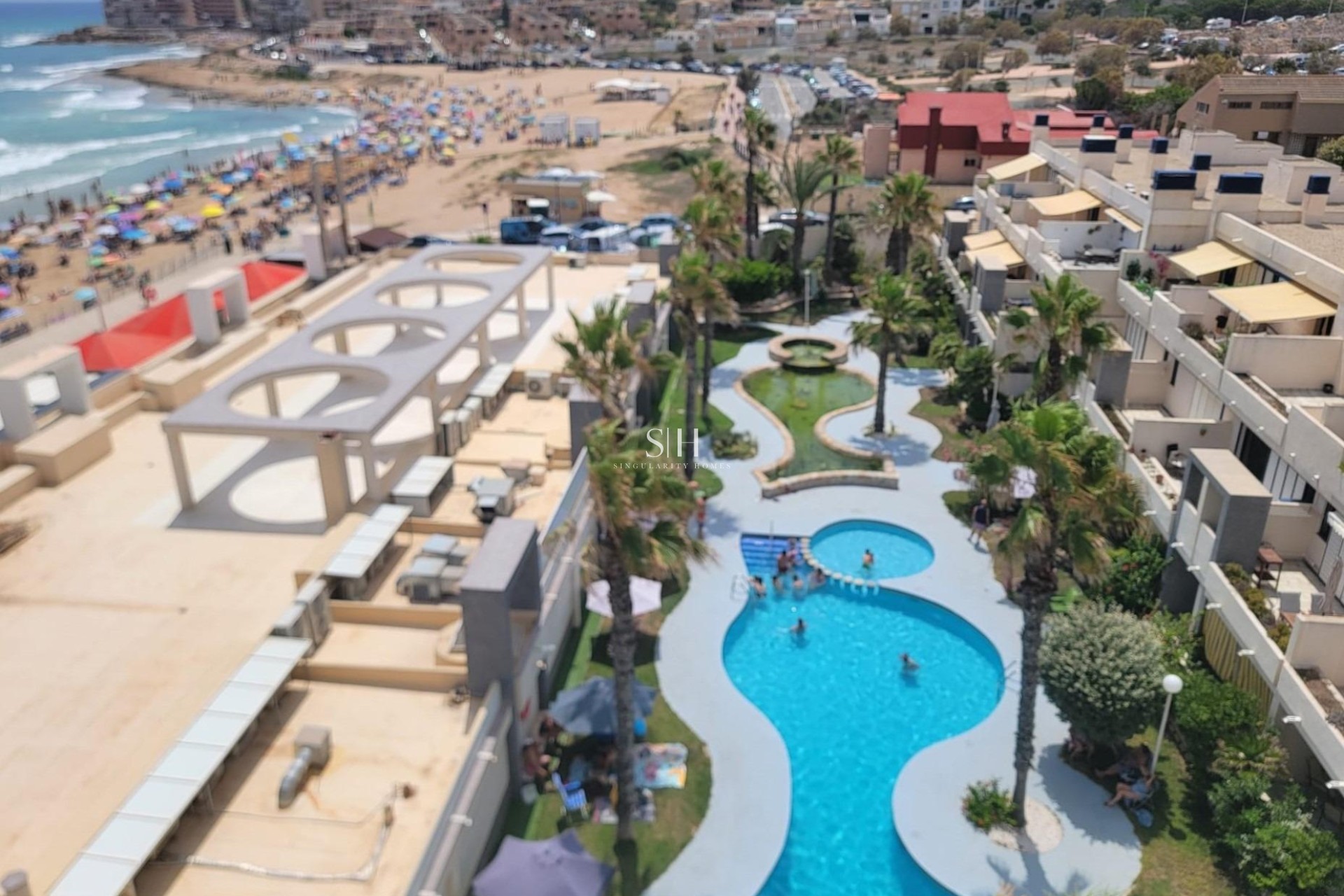 Odsprzedaż - Mieszkanie w bloku - Torrevieja - Playa De La Mata