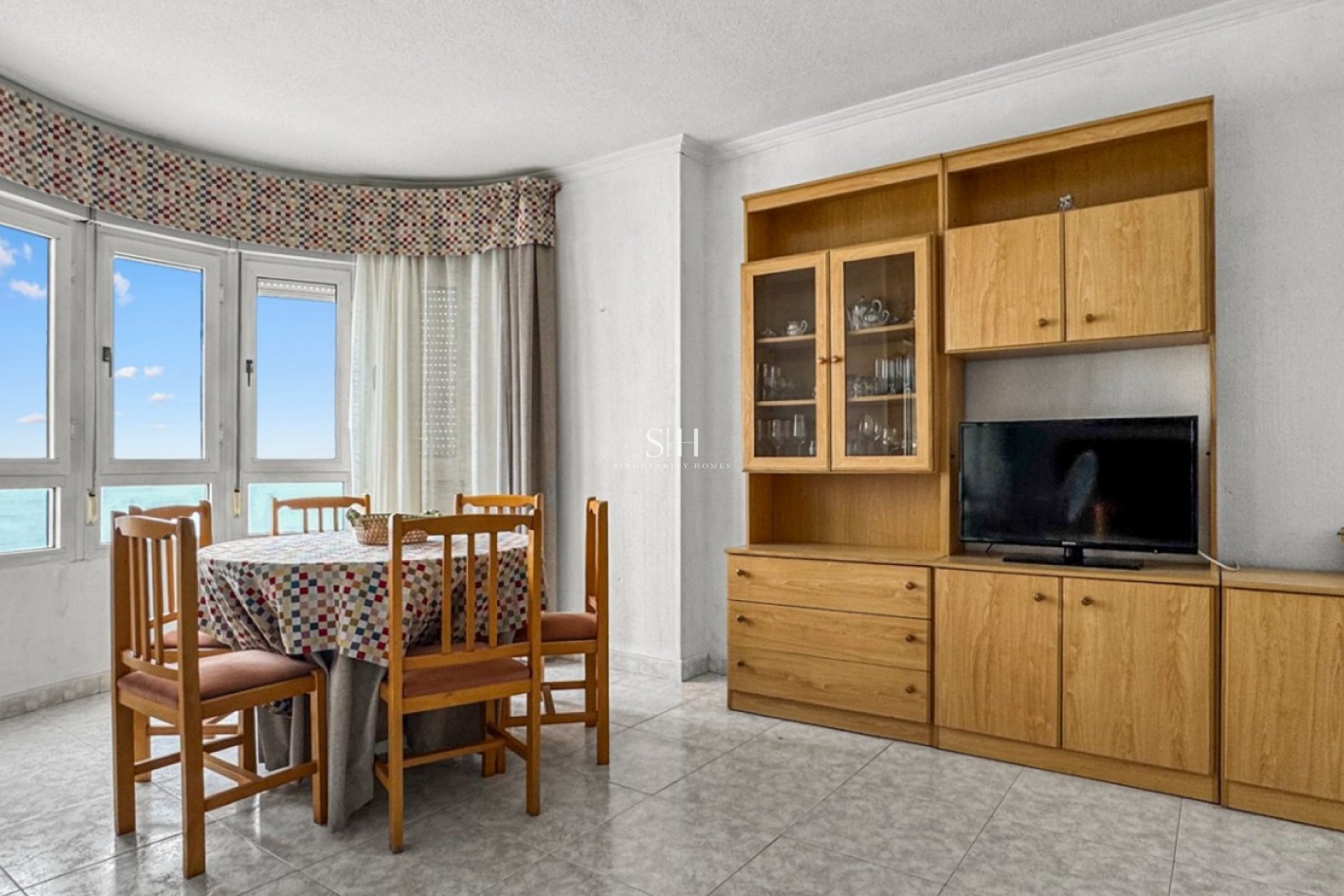 Odsprzedaż - Mieszkanie w bloku - Torrevieja - Playa de los Locos