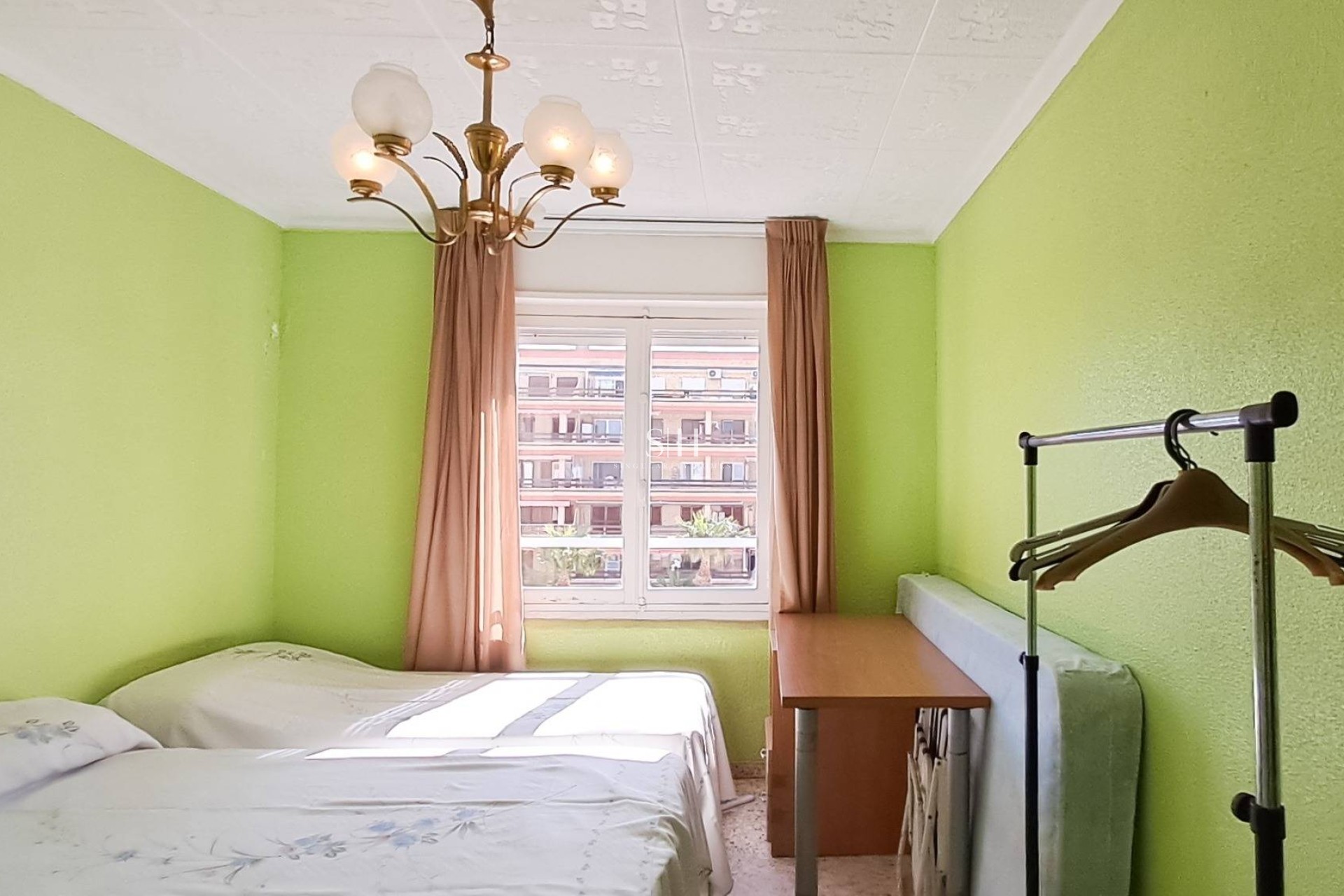 Odsprzedaż - Mieszkanie w bloku - Torrevieja - Playa De Los Naufragos