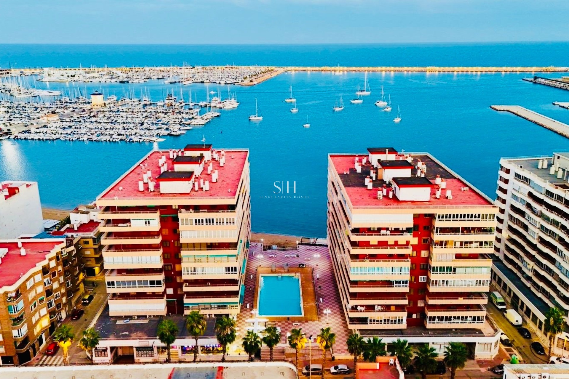 Odsprzedaż - Mieszkanie w bloku - Torrevieja - Playa del Acequión