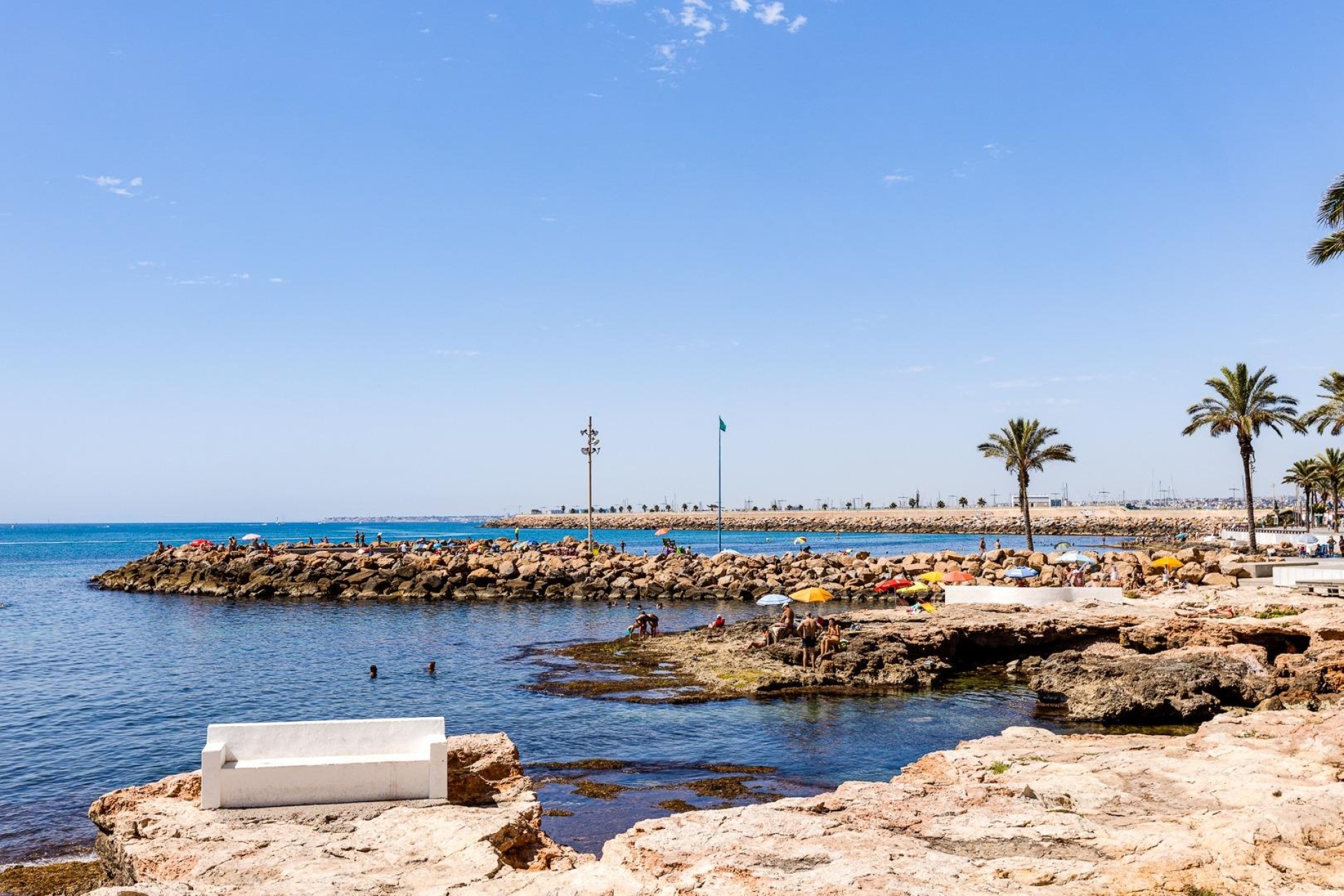 Odsprzedaż - Mieszkanie w bloku - Torrevieja - Playa del Cura