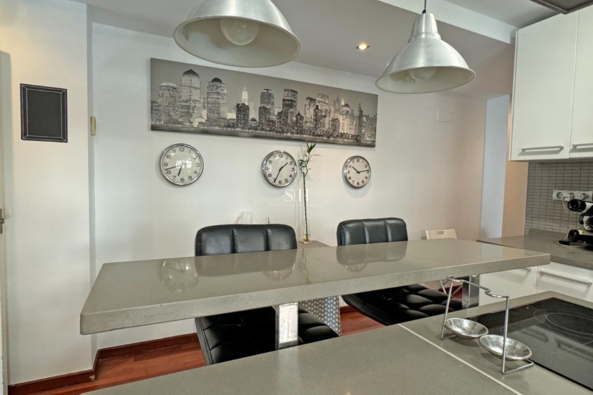 Odsprzedaż - Mieszkanie w bloku - Torrevieja - Playa del Cura