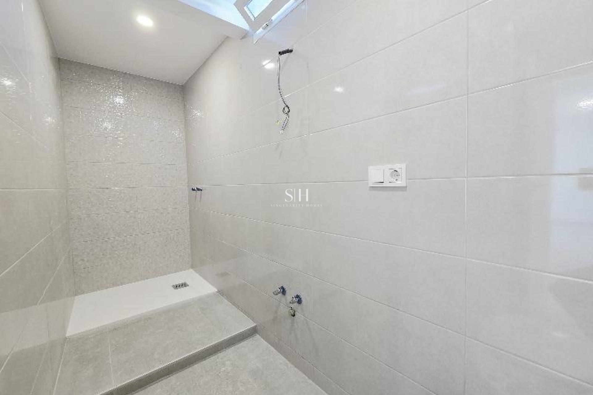 Odsprzedaż - Mieszkanie w bloku - Torrevieja - Playa del Cura