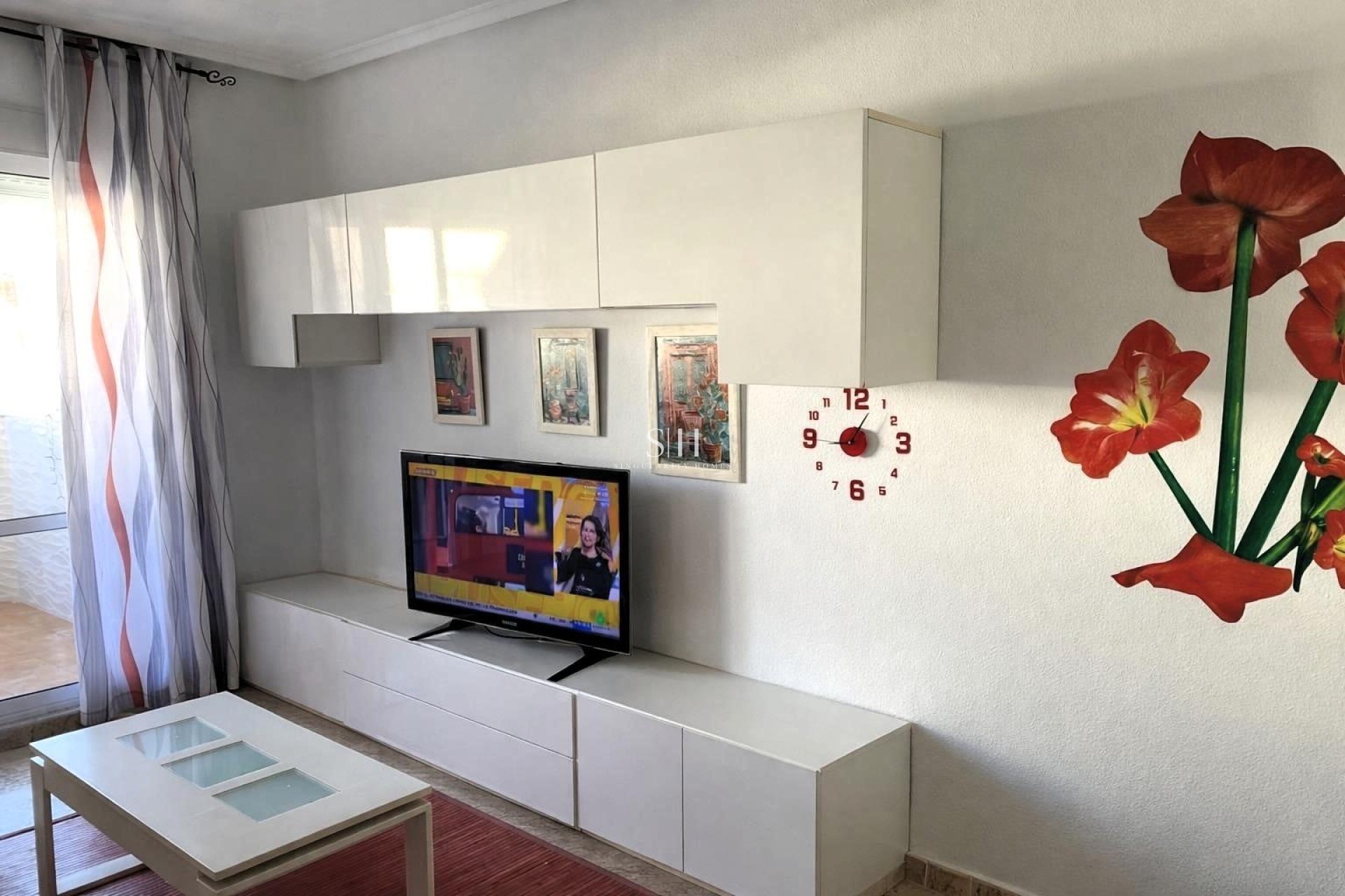 Odsprzedaż - Mieszkanie w bloku - Torrevieja - Playa del Cura