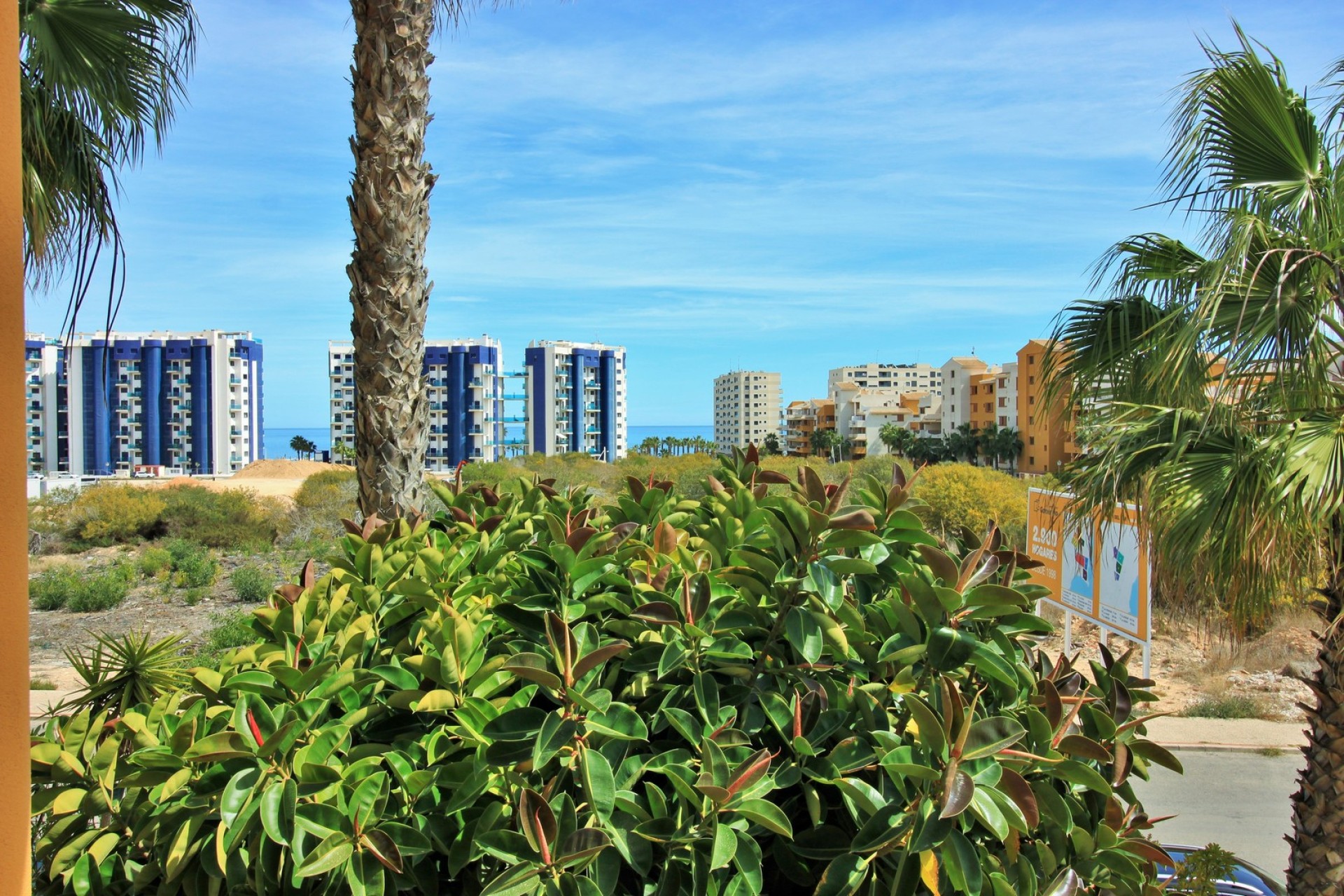 Odsprzedaż - Mieszkanie w bloku - Torrevieja - Punta prima