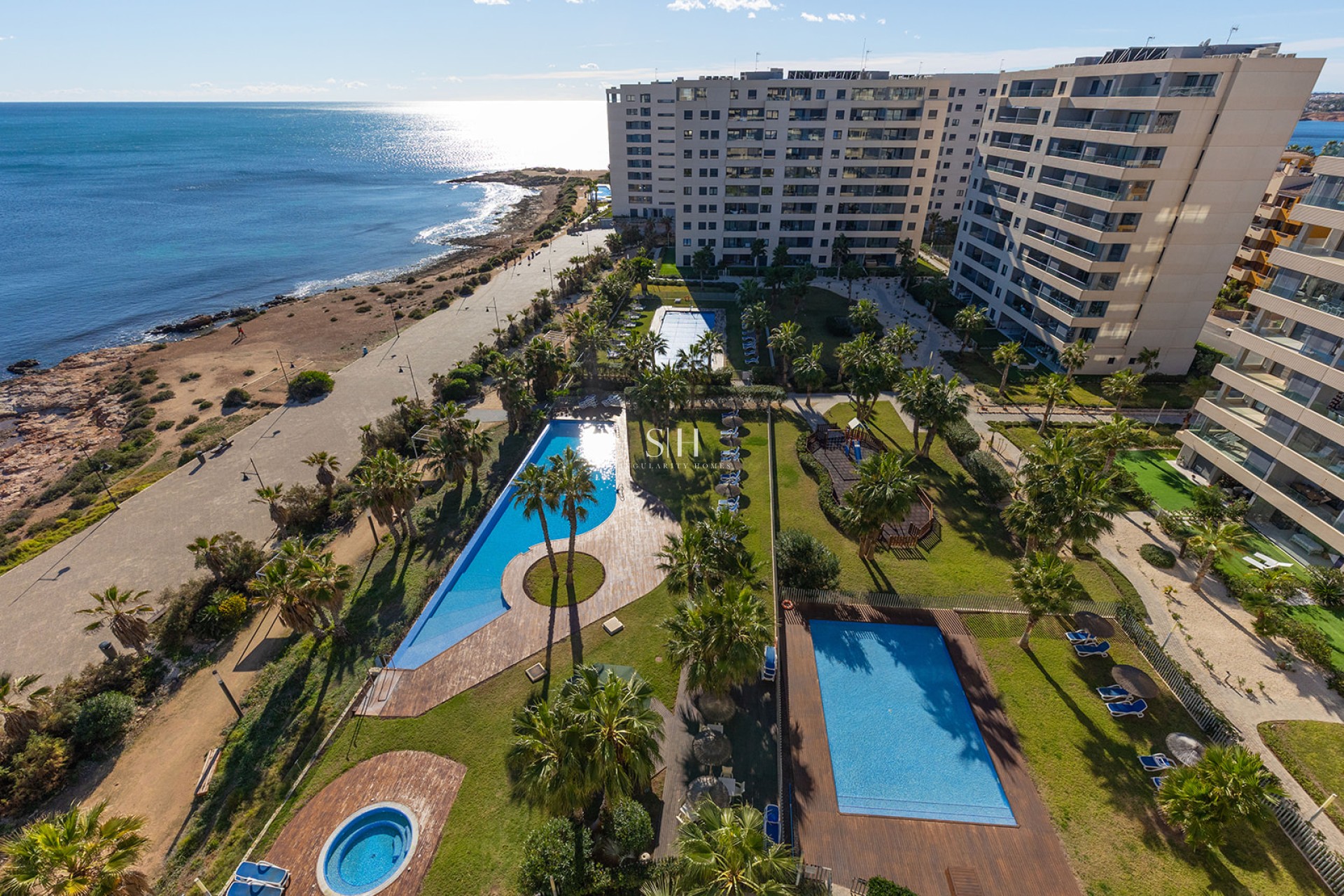 Odsprzedaż - Mieszkanie w bloku - Torrevieja - Punta prima