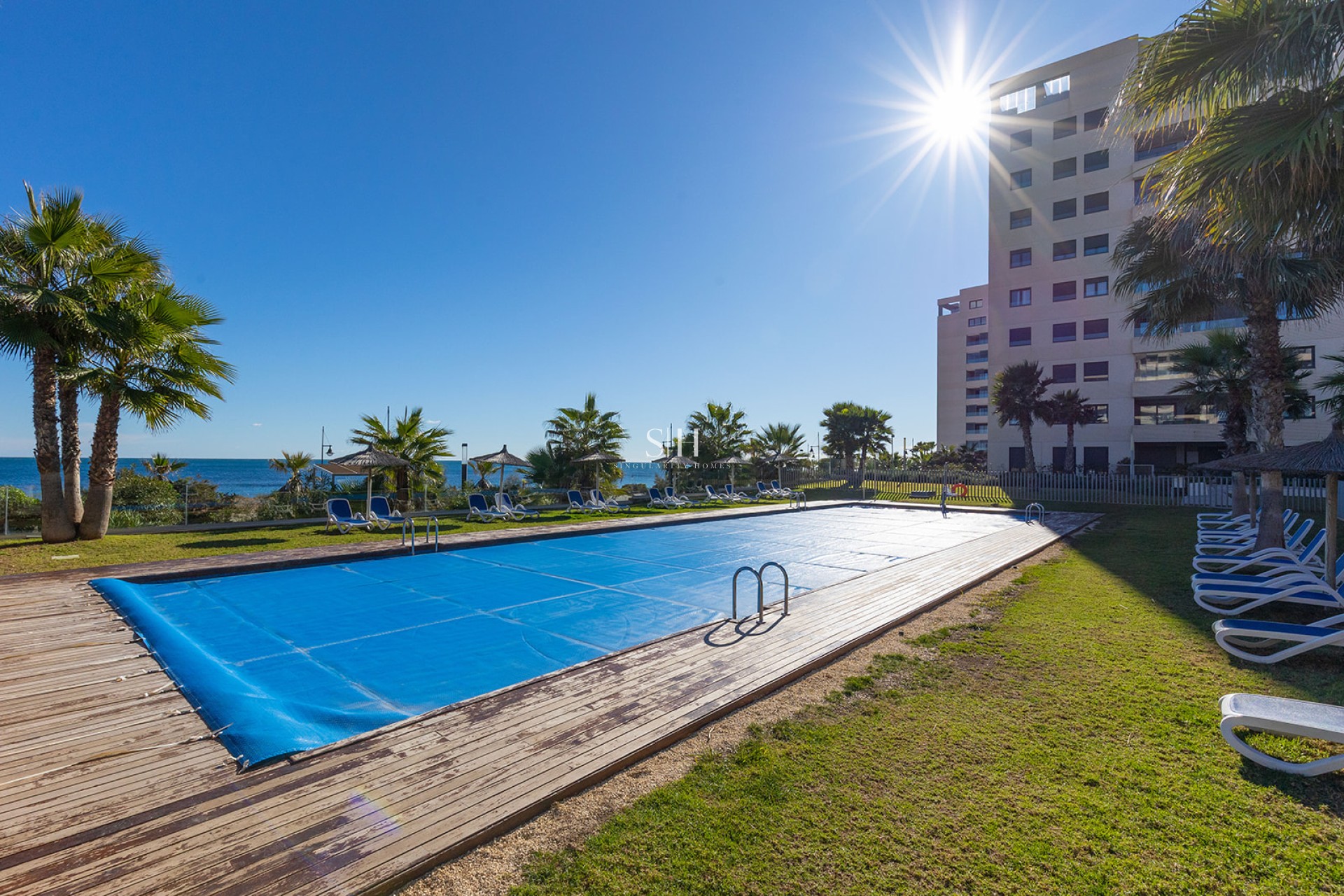 Odsprzedaż - Mieszkanie w bloku - Torrevieja - Punta prima