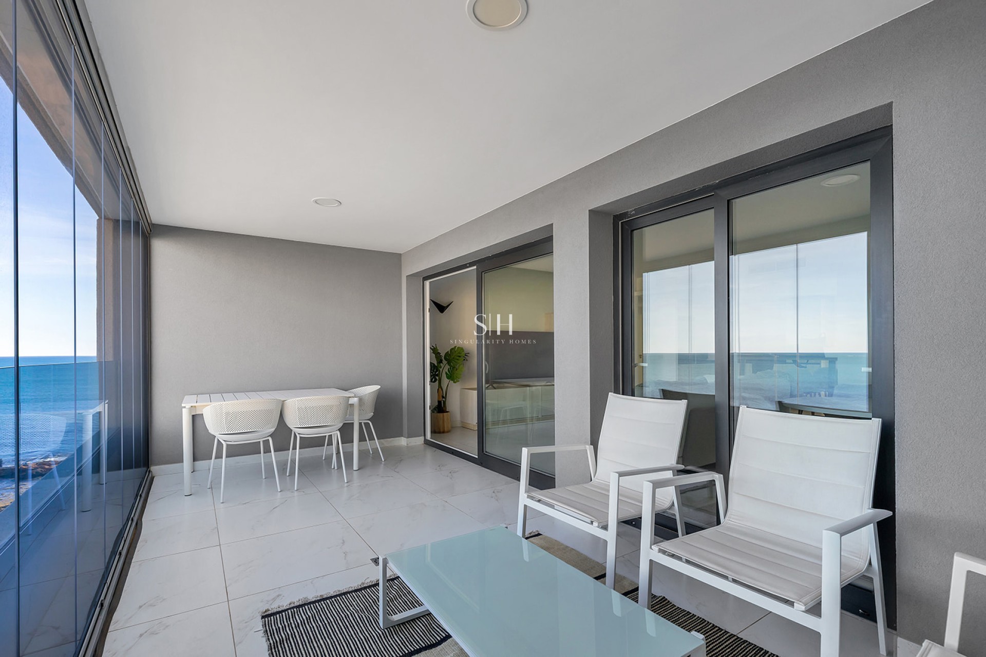 Odsprzedaż - Mieszkanie w bloku - Torrevieja - Punta prima