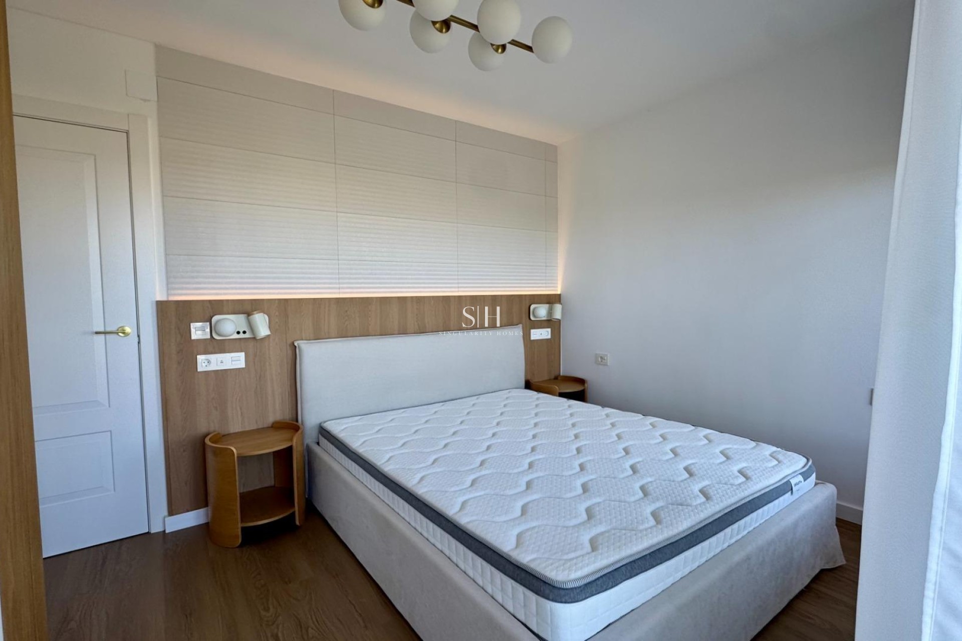 Odsprzedaż - Mieszkanie w bloku - Torrevieja - Punta prima