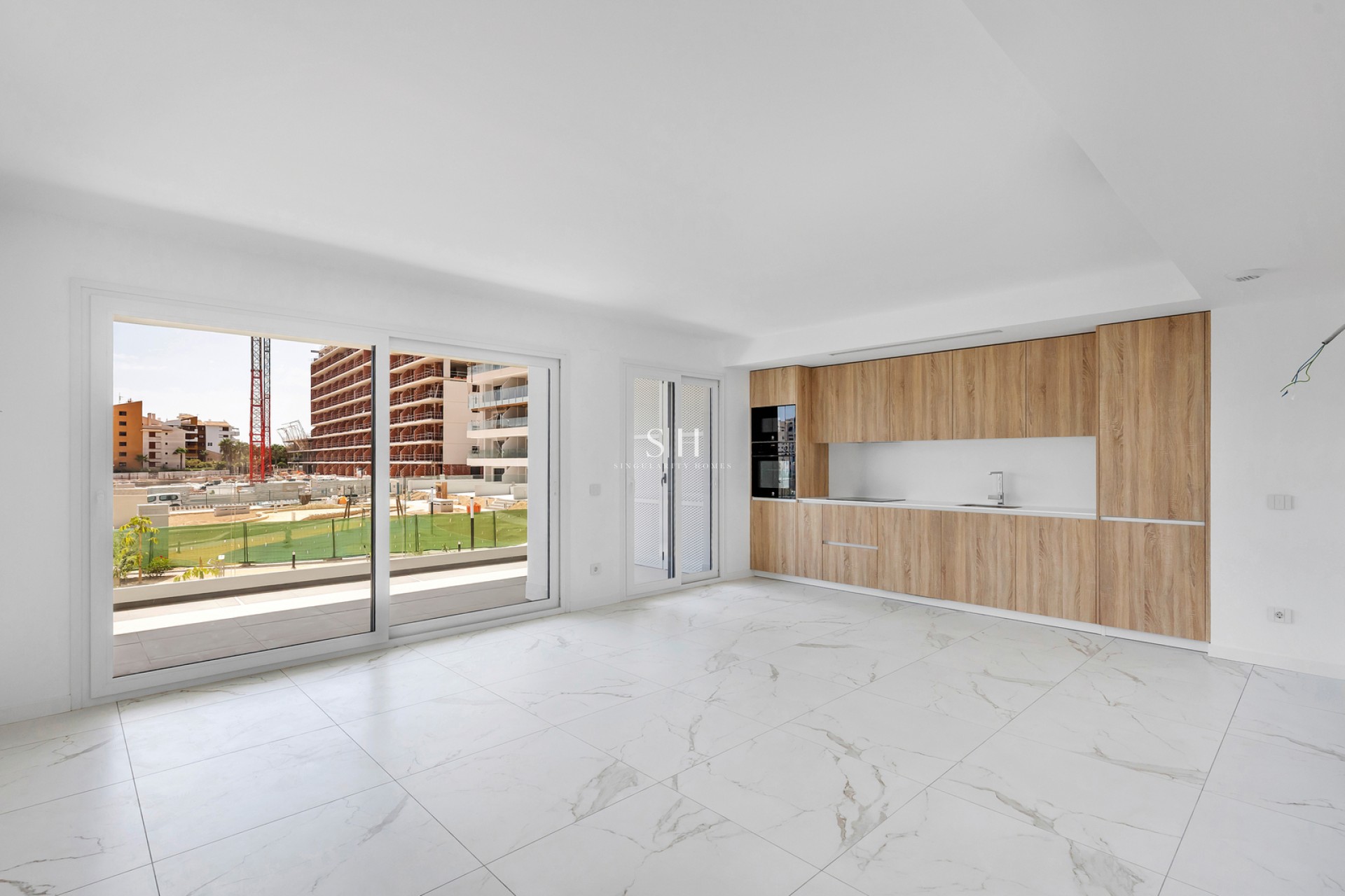 Odsprzedaż - Mieszkanie w bloku - Torrevieja - Punta prima
