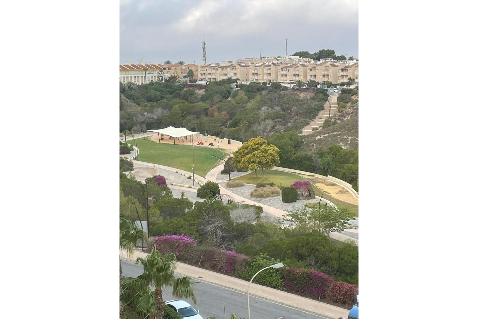 Odsprzedaż - Mieszkanie w bloku - Torrevieja - Torre la mata