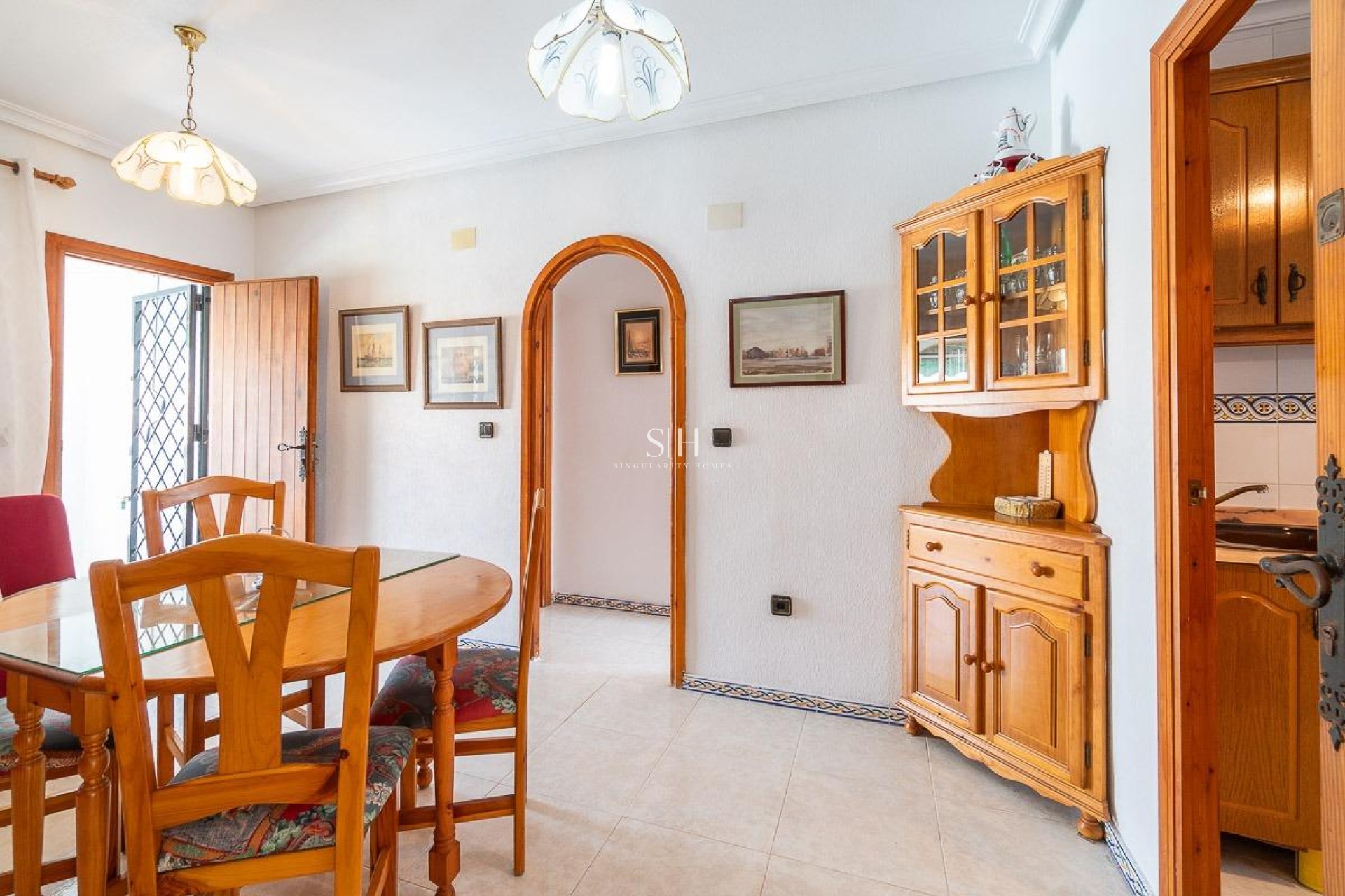 Odsprzedaż - Mieszkanie w bloku - Torrevieja - Torreblanca