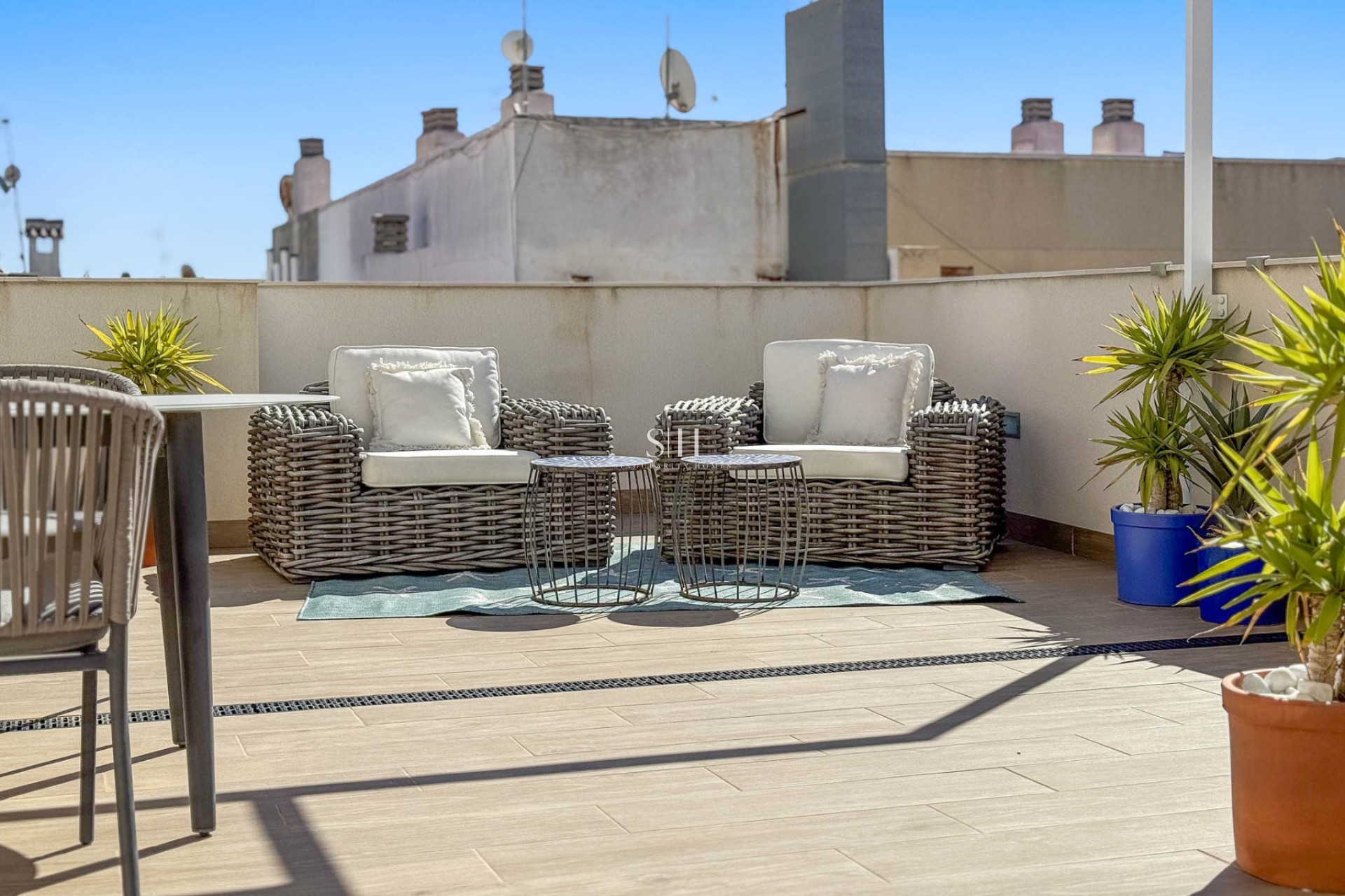 Odsprzedaż - Mieszkanie w bloku - Torrevieja - Torrevieja*