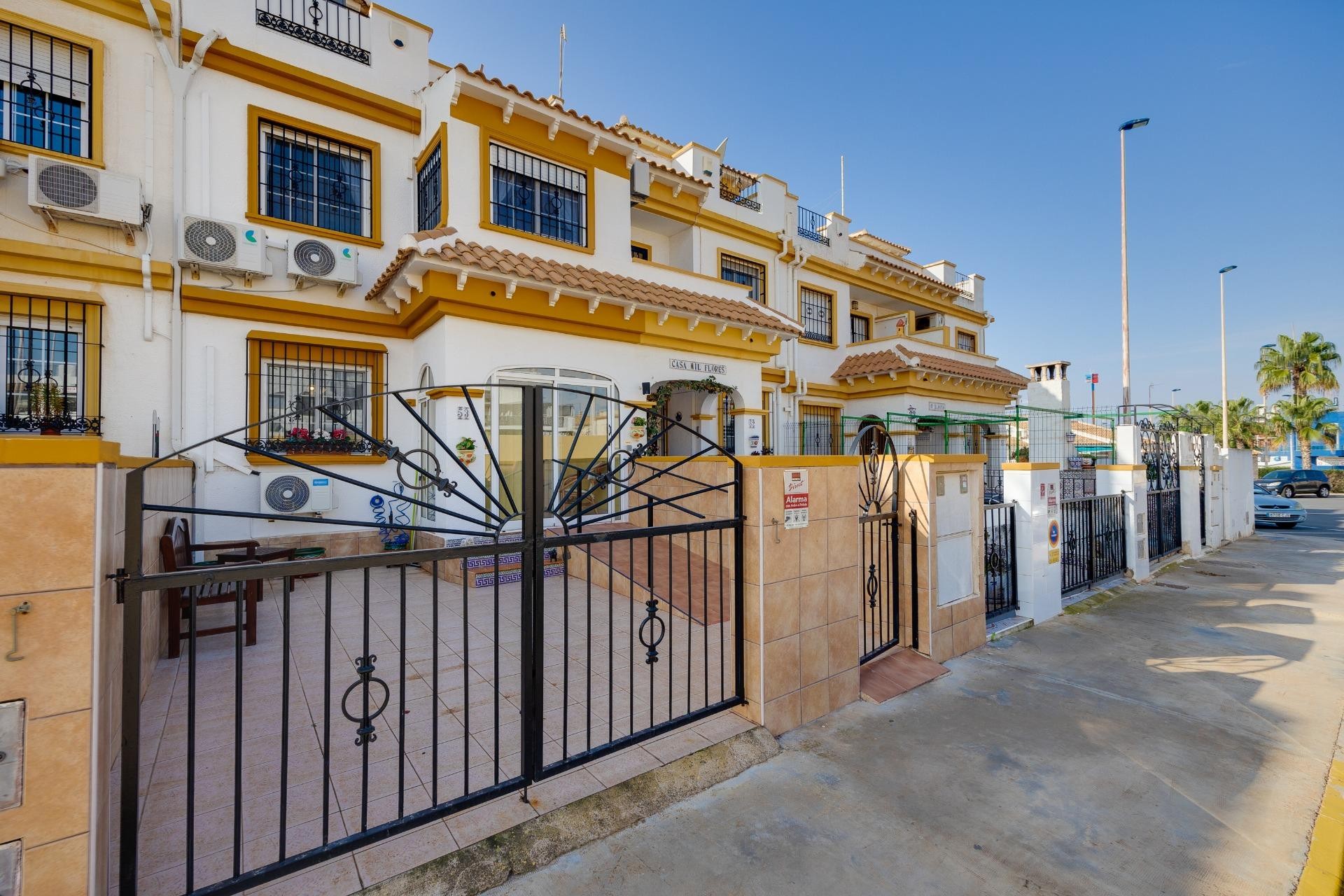 Odsprzedaż - Town House - Torrevieja - Aguas Nuevas 2