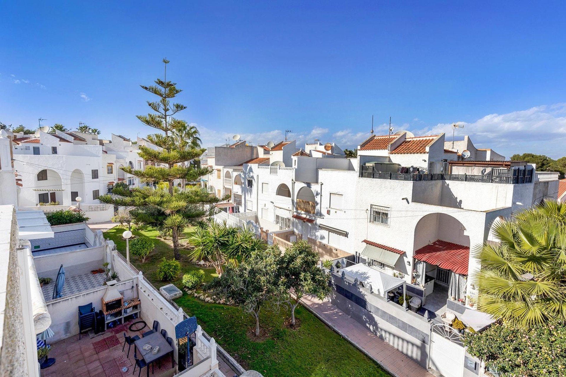 Odsprzedaż - Town House - Torrevieja - Calas Blanca