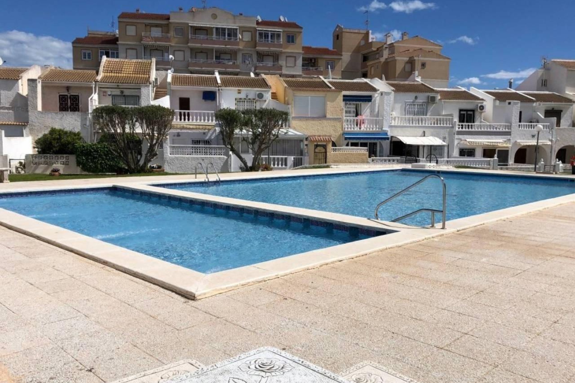 Odsprzedaż - Town House - Torrevieja - Calas Blanca